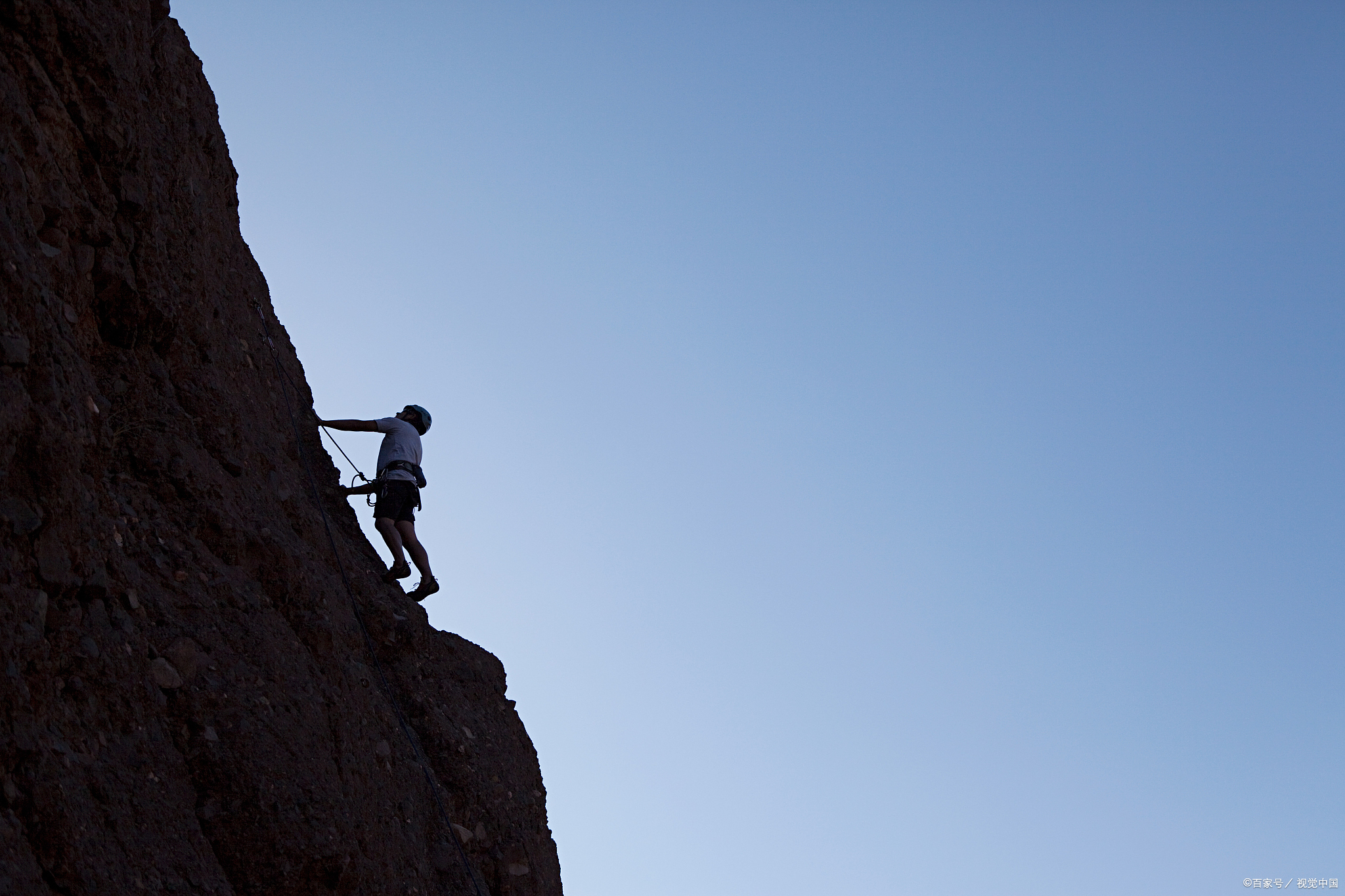 当你感到疲惫,想要停下脚步时,请记住,那一刻的