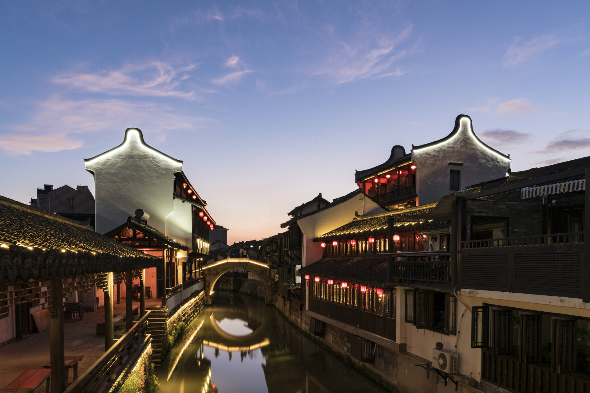 乐享周末分享吧# 温州市鹿城区的"印象南塘"景区,让您有机会踏上一段