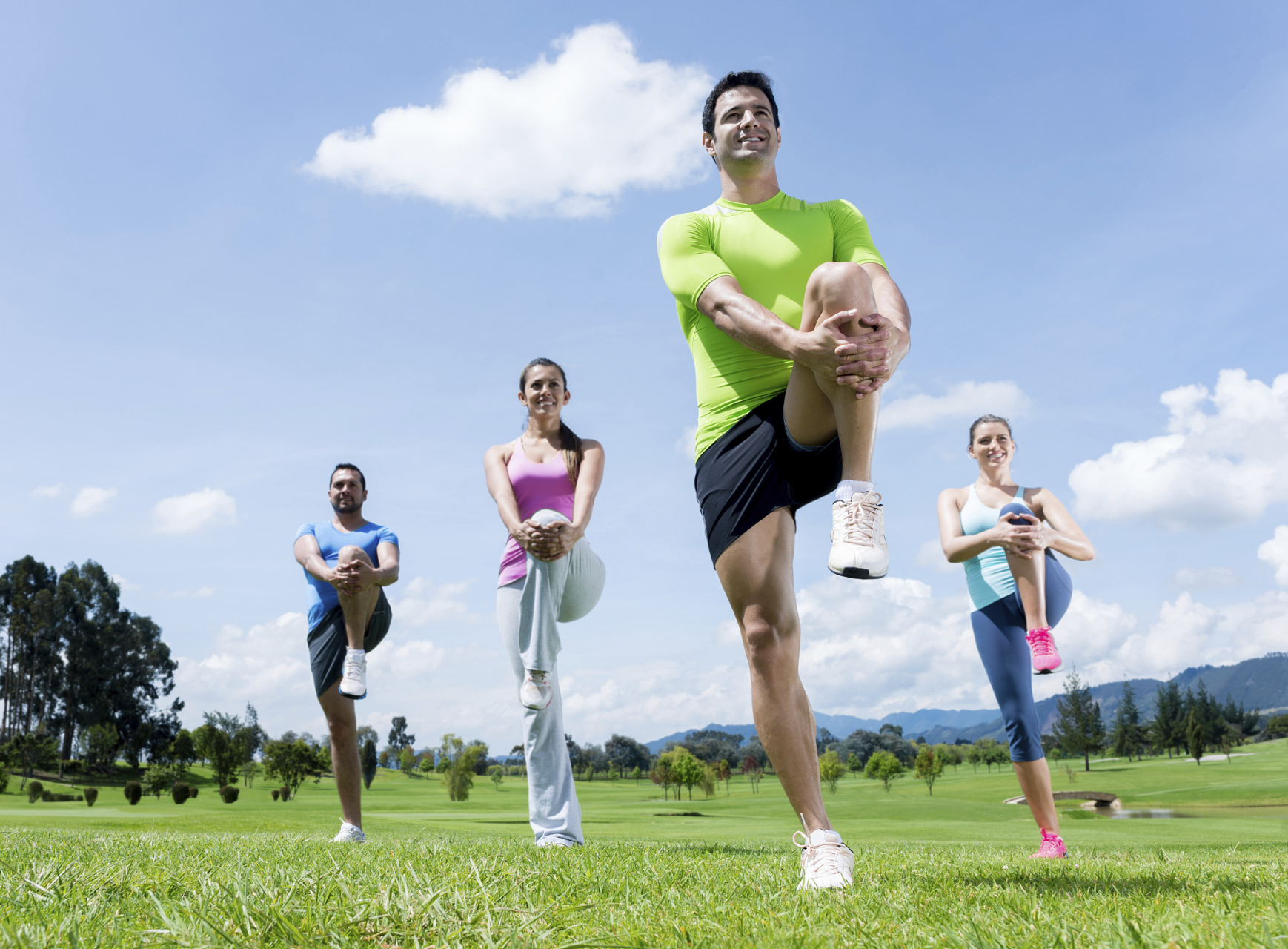 运动后补充营养的黄金时期主要在运动结束后30至60分钟.