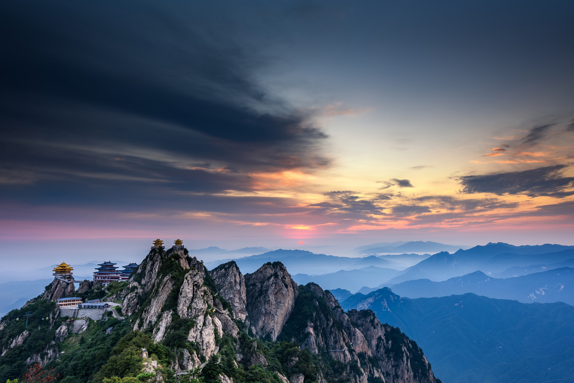 自古"山以岳尊,岳为东最",所以泰山被称为五岳独尊,今天我为大家讲述