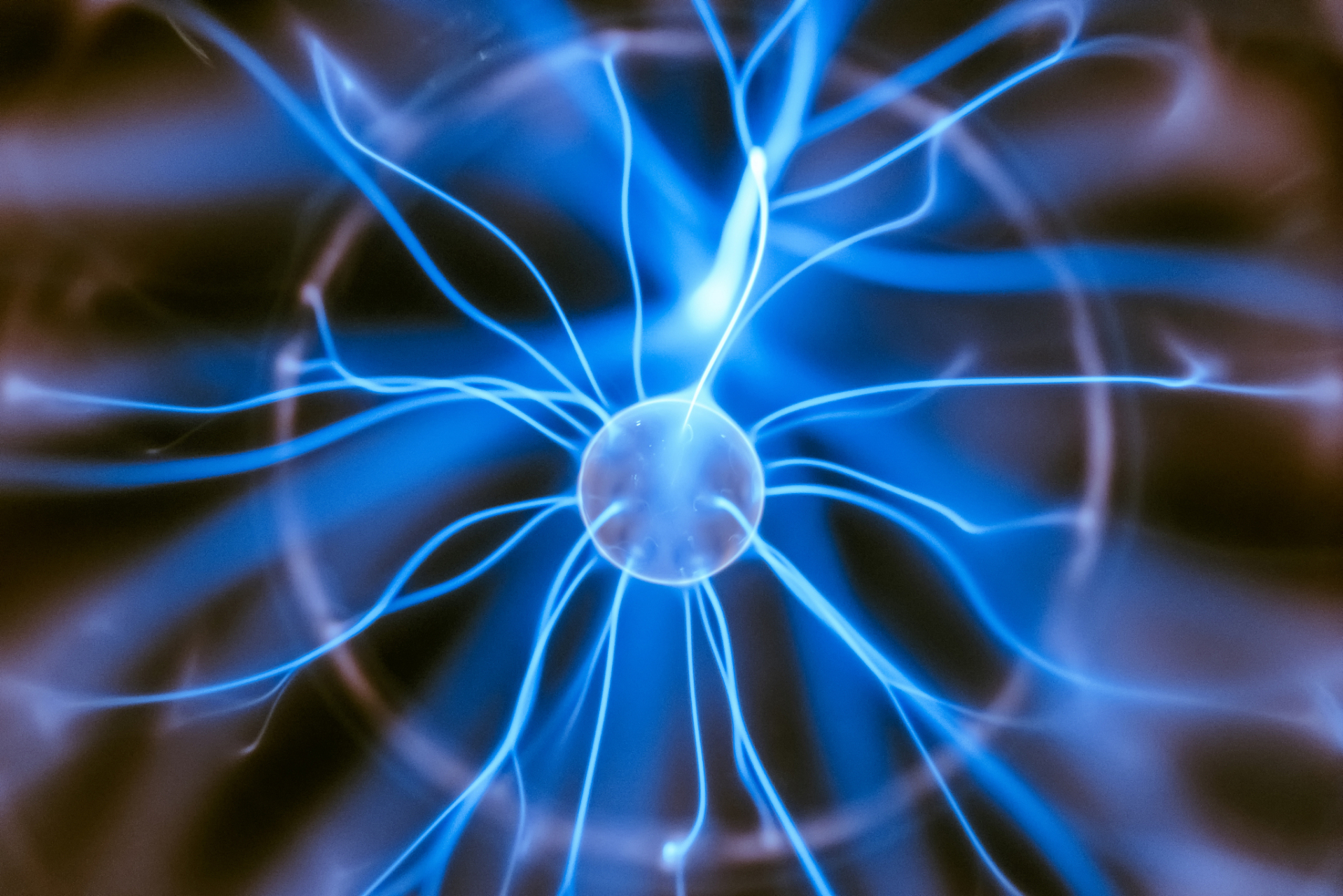 来看这5家核心企业  在信息学中,量子通信利用量子力学原理的独特性质