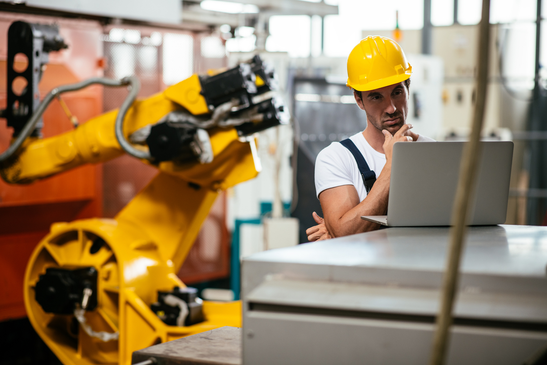 做机械工程师前途怎么样?