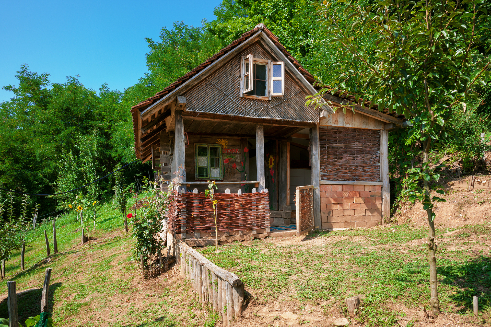 乡下简单小屋图片图片