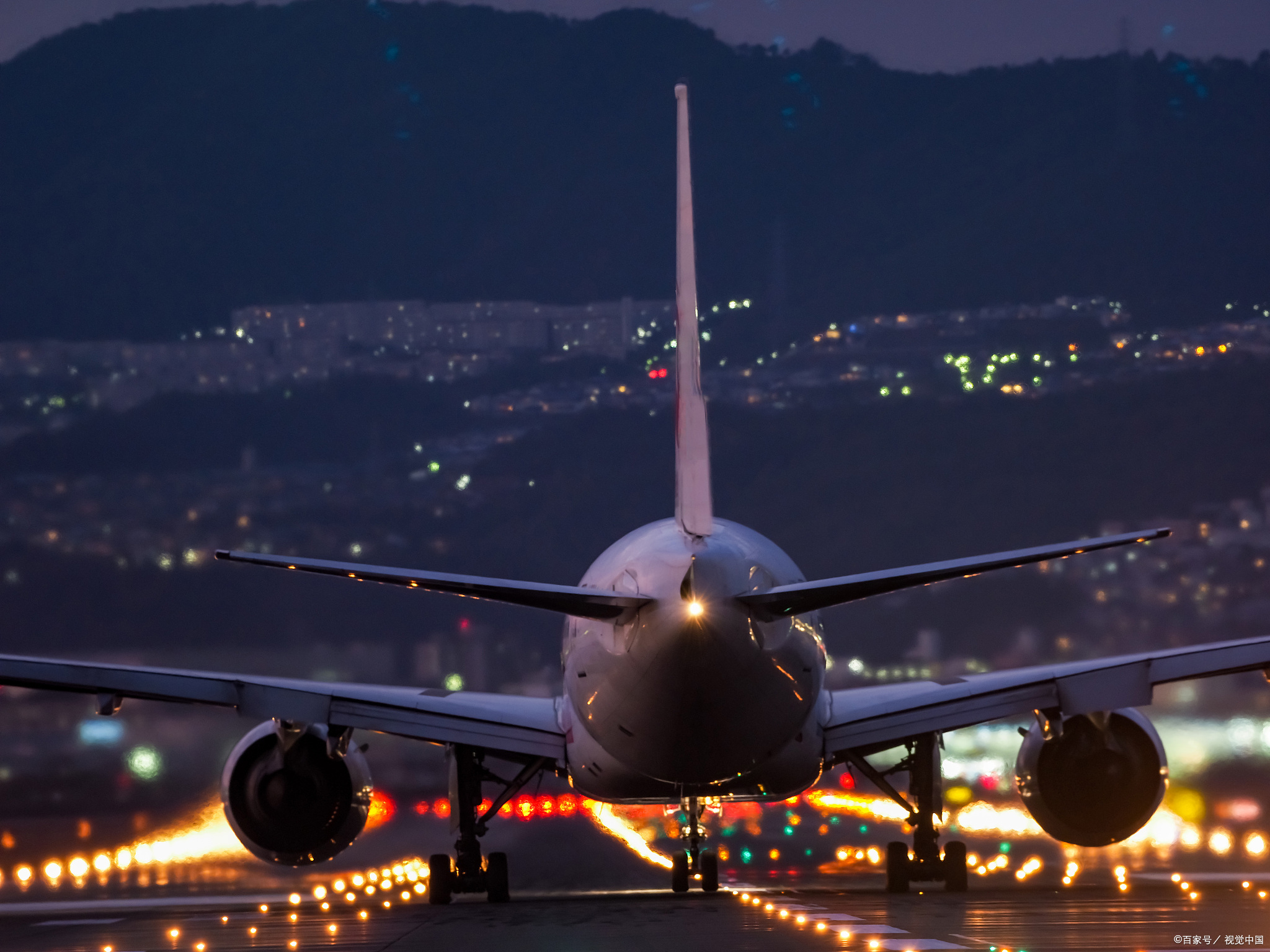 晚上飞机虽便捷,但这些原因让你三思而后行!