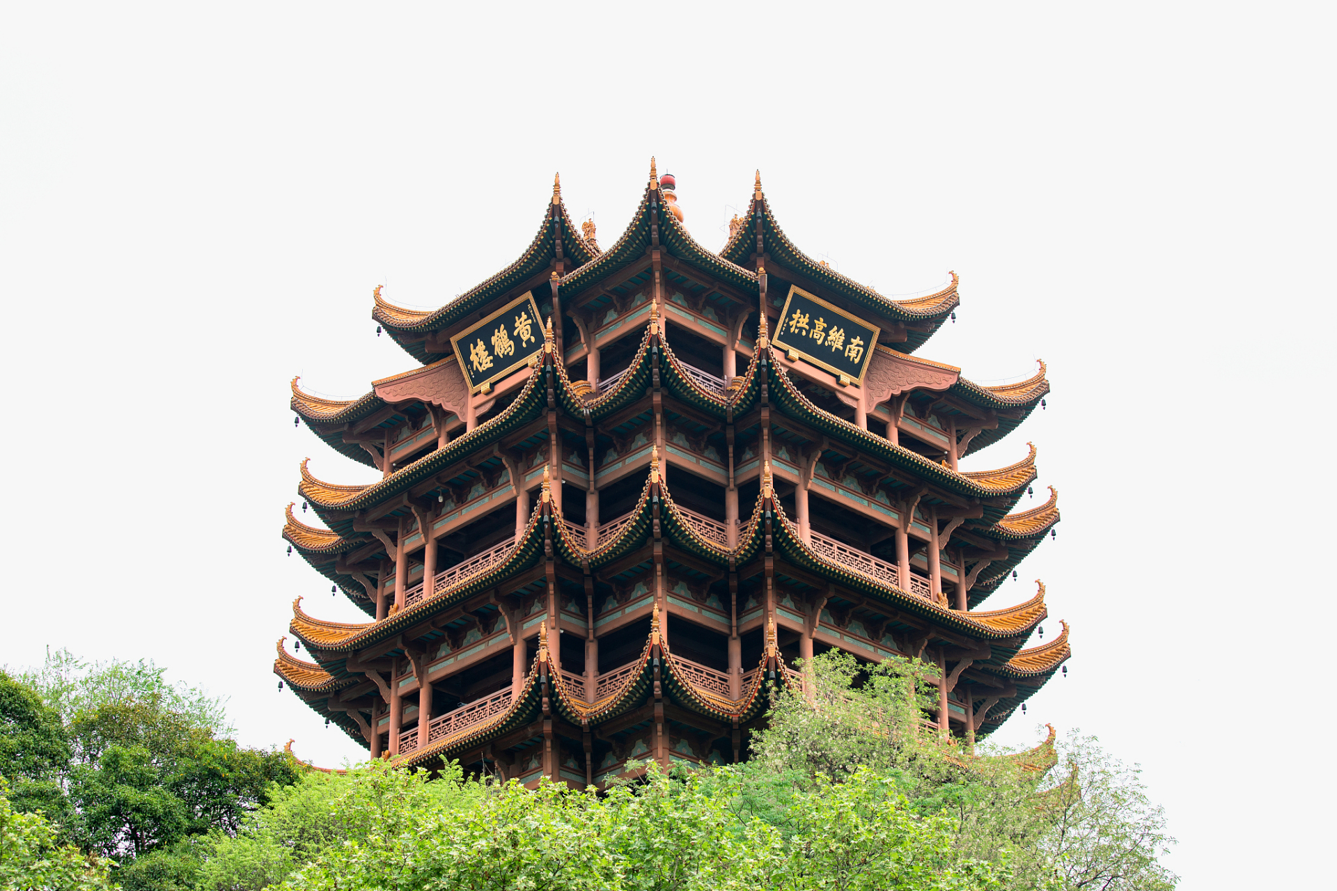 黄鹤楼,位于湖北省武汉市的标志性建筑,被誉为江城的骄傲.