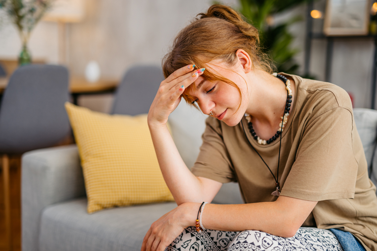 女总裁心情烦闷图片大全