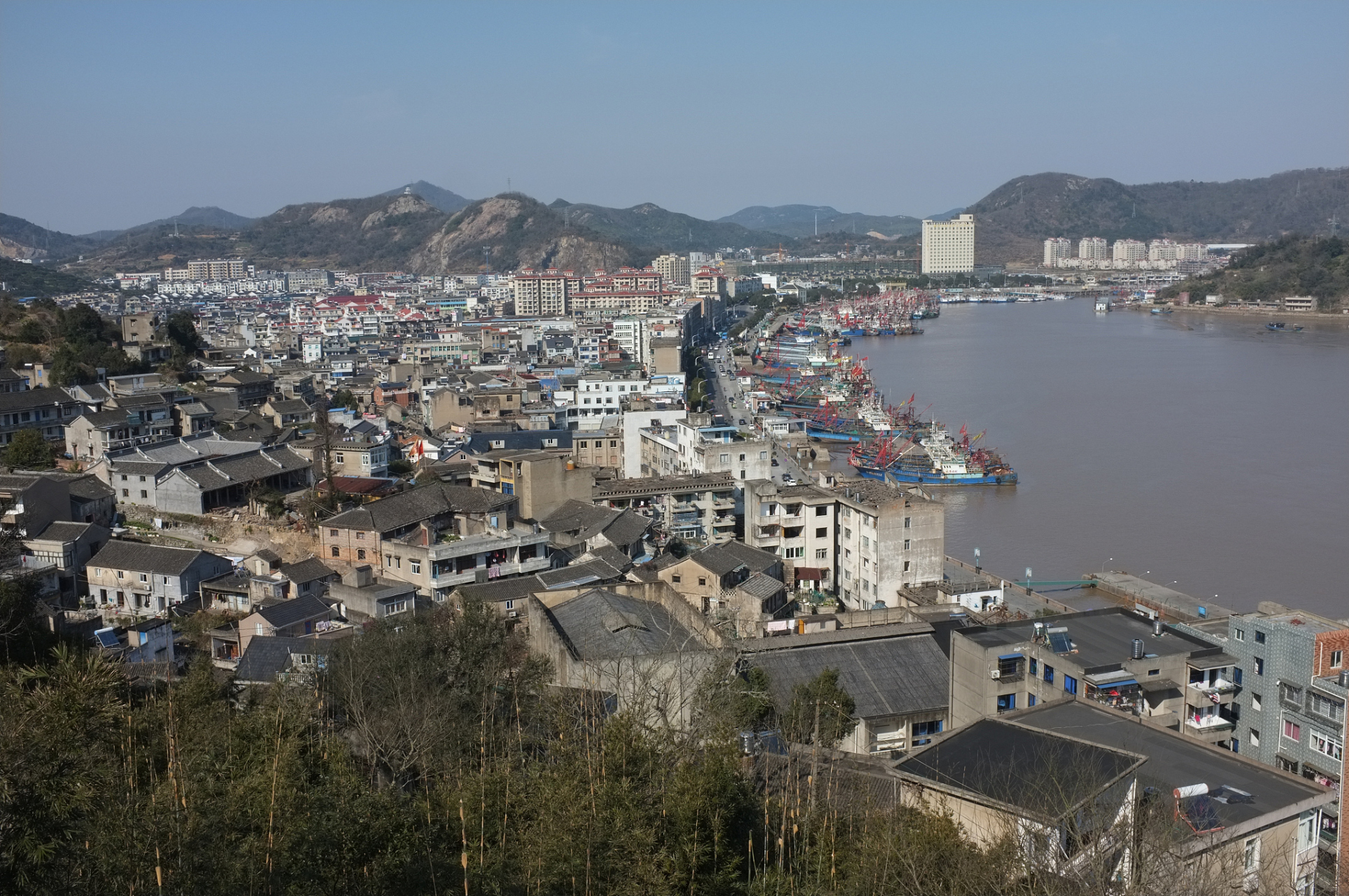 镜头里的春天# 洞头县旅游春天的海岛风情,老街,渔