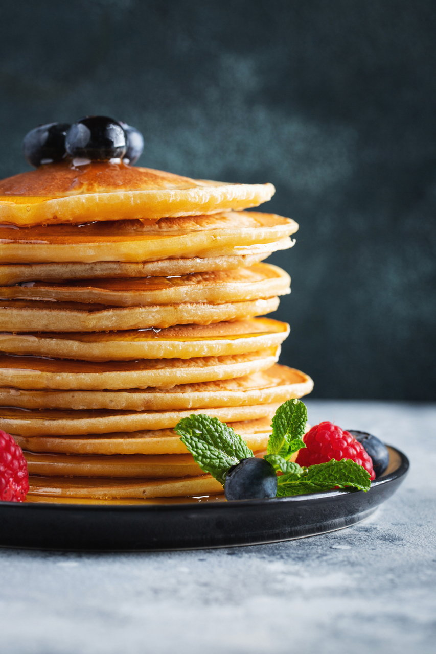 只需几分钟就能完成的简单松饼做法 制作材料:一颗鸡蛋,50g低筋面粉
