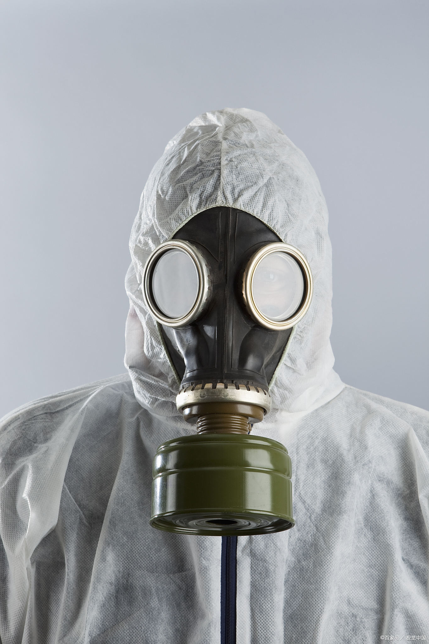 防毒面具的正确使用方法