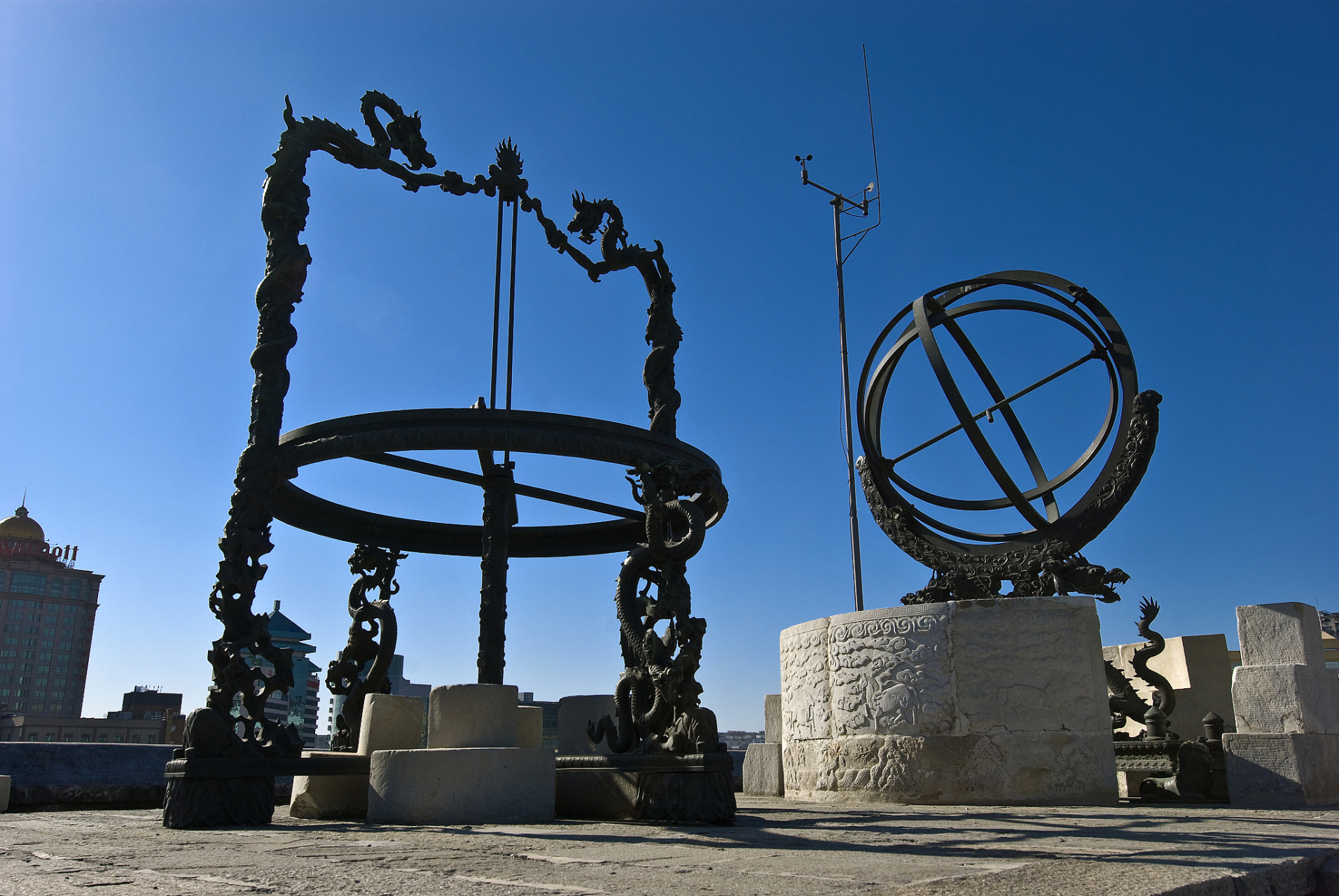 古时候的钦天监是干什么的?  在中国古代,天文学和历法学一直是非常重