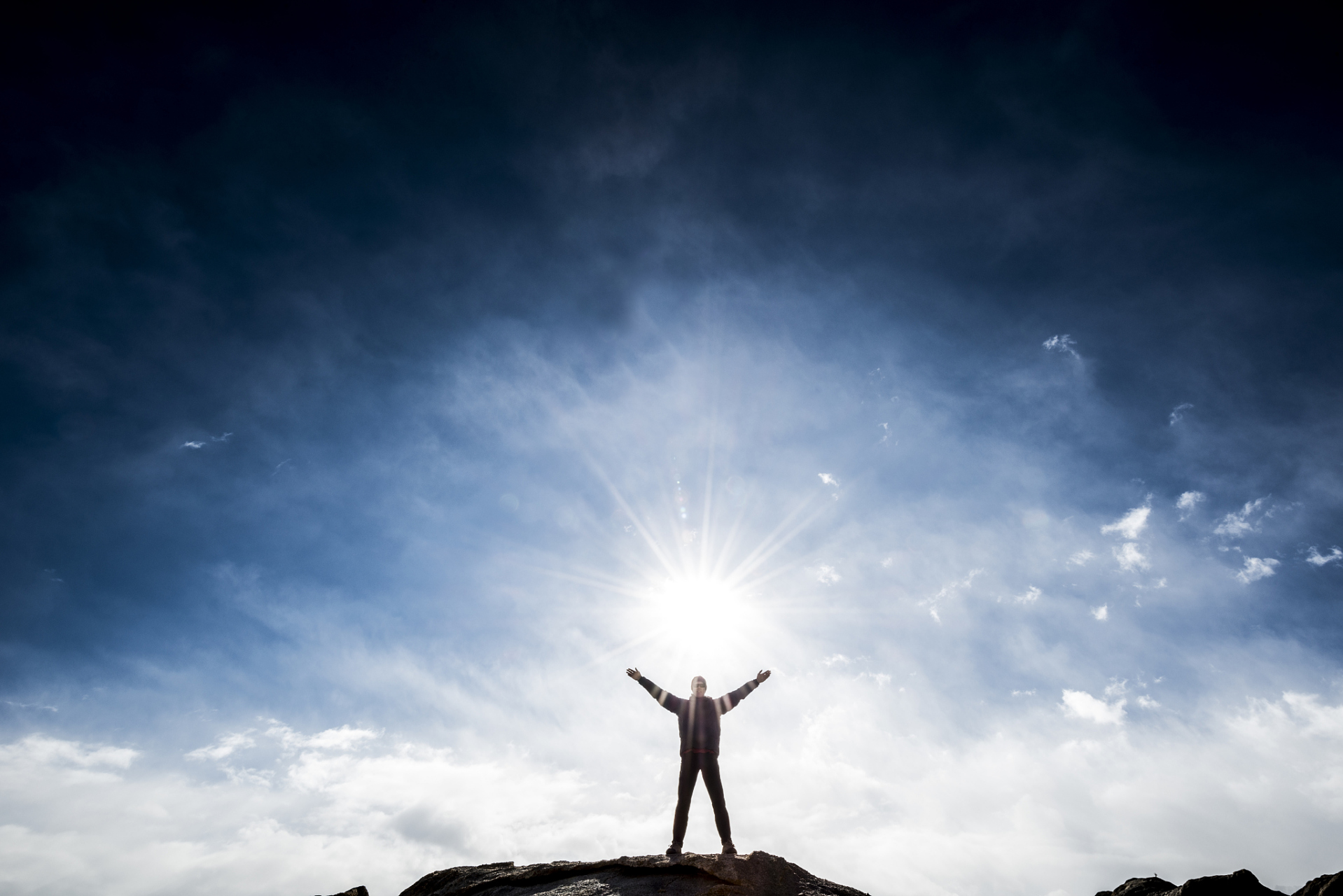 困境中的光,如何重塑乐观心态