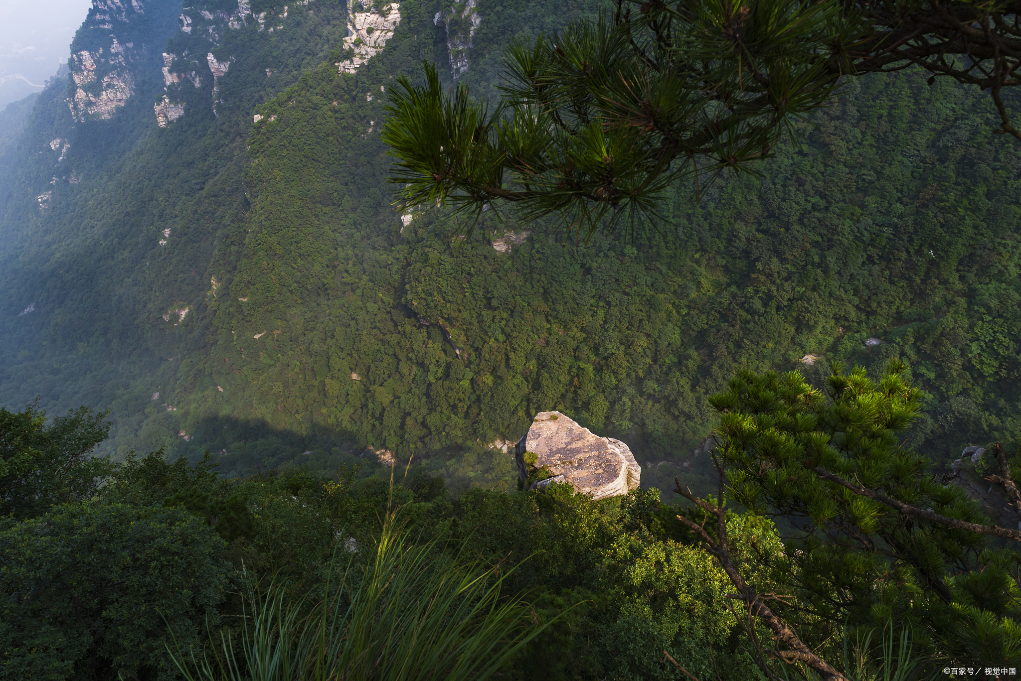 江苏最高山图片