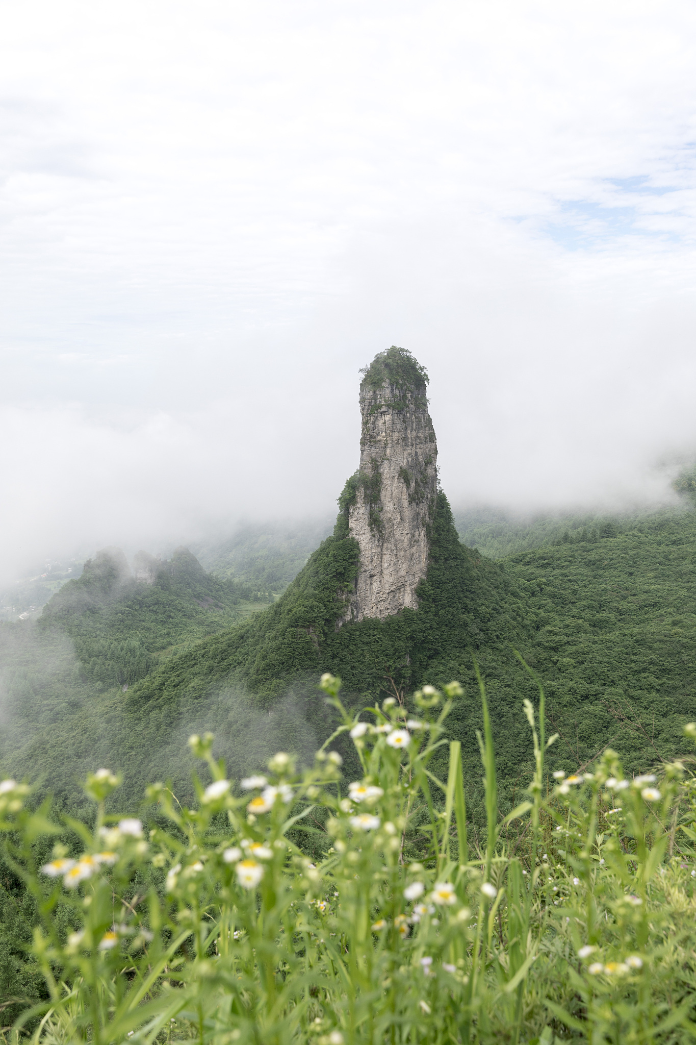 曲靖那色峰海景点图片