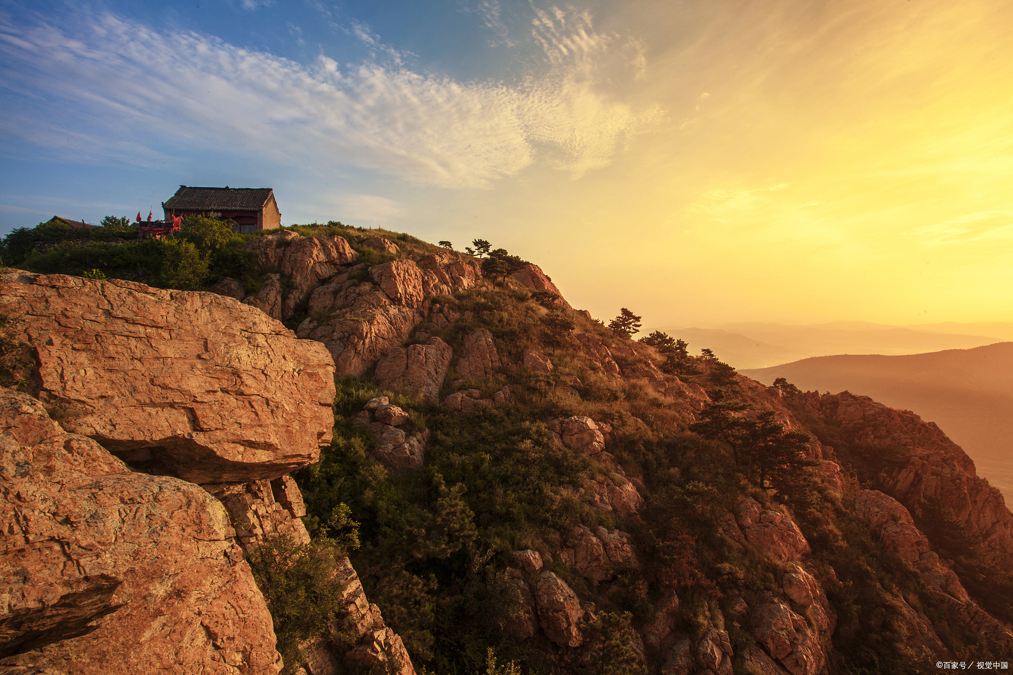 云梦山,坐落在河北邢台,是一个让人流连忘返的自然风光胜地.