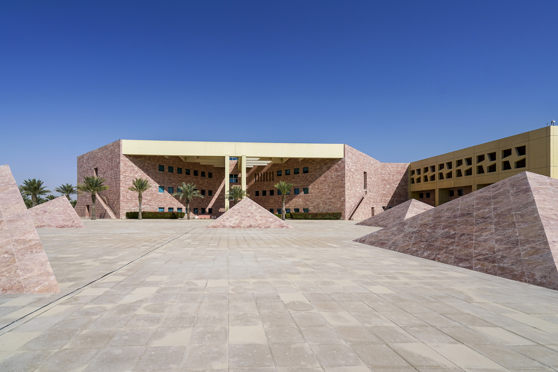 嬉行记# 敦煌雅丹国家地质公园地学博物馆,作为这片壮丽地貌的见证者