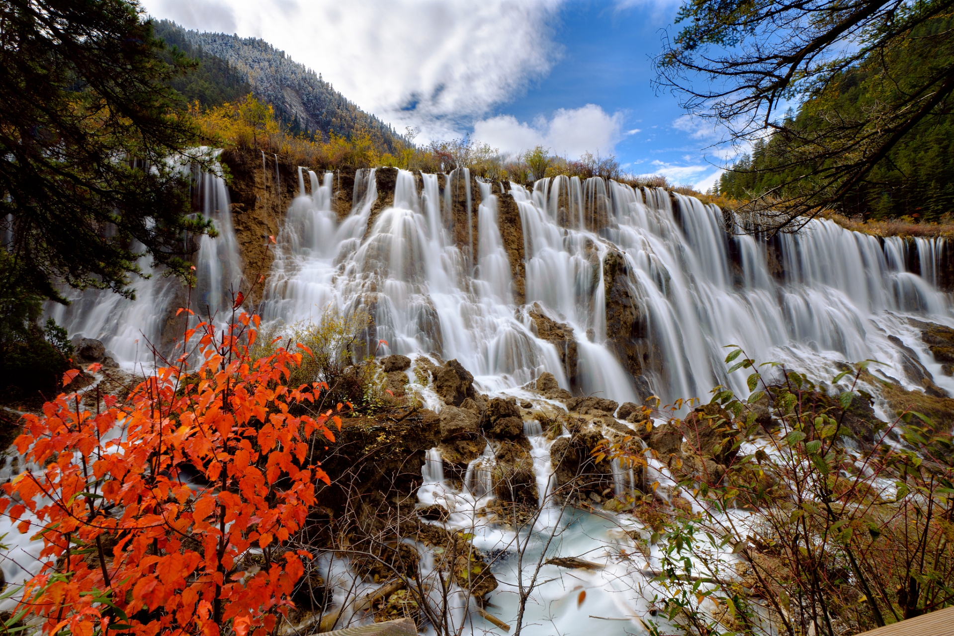 中国最美的5大瀑布: 1 德天瀑布:跨国的风情 (广西) 2