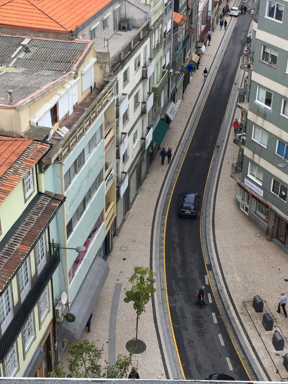 嘉积镇探秘:漫步爱华东路,品味琼海加积鸭的味蕾盛宴!