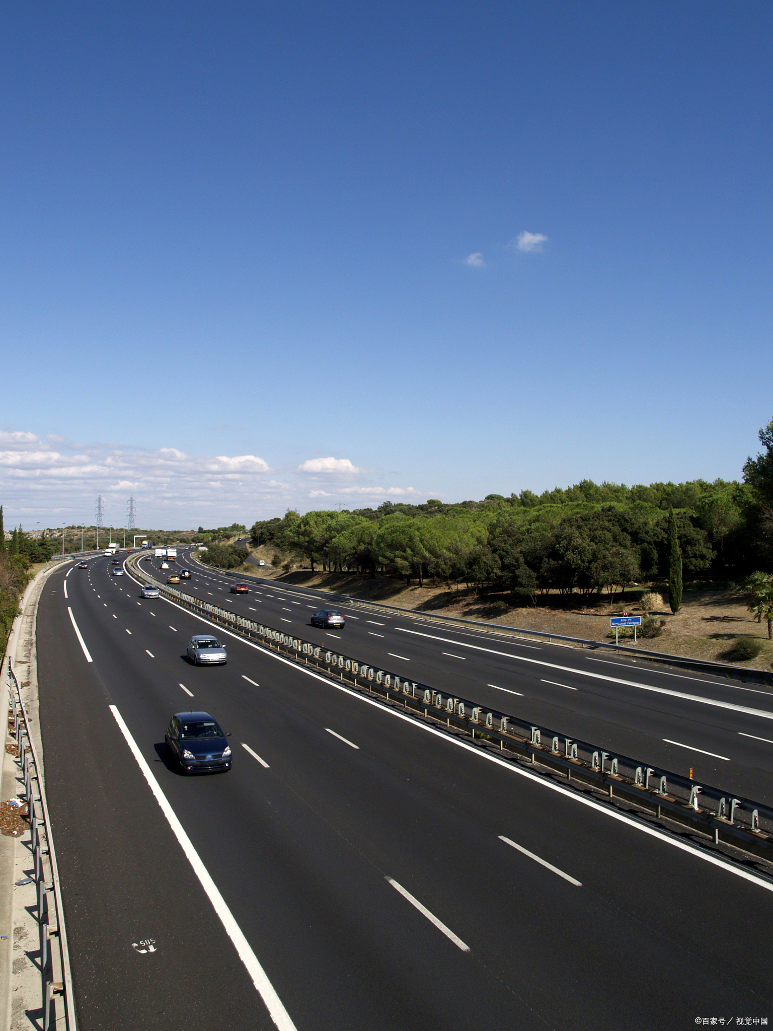 为啥咱们高速公路要收费,而英美这些国家只有很少部分才收费