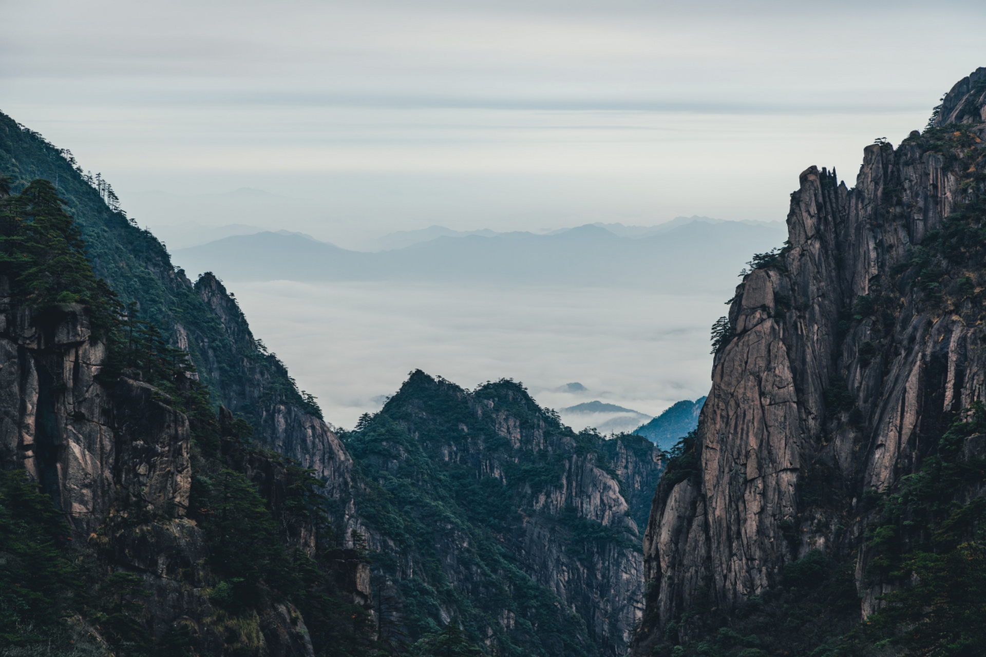 黄山天下第一奇山图片