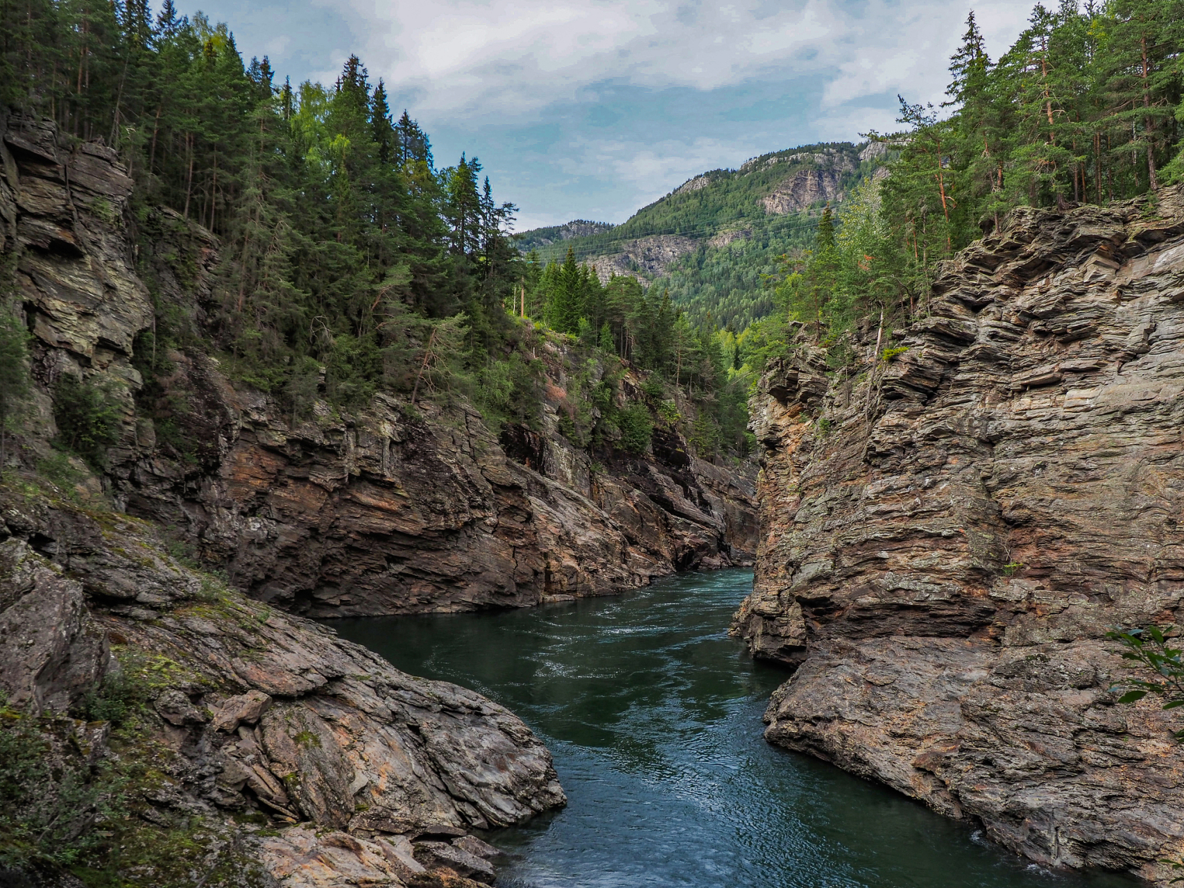 全胜峡景点介绍|全胜峡景区位于河北省唐县齐家佐乡境内,属华北道教