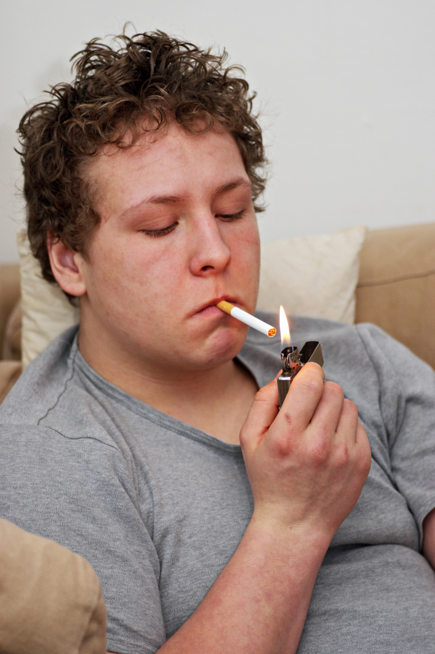 长期抽烟会杀精!