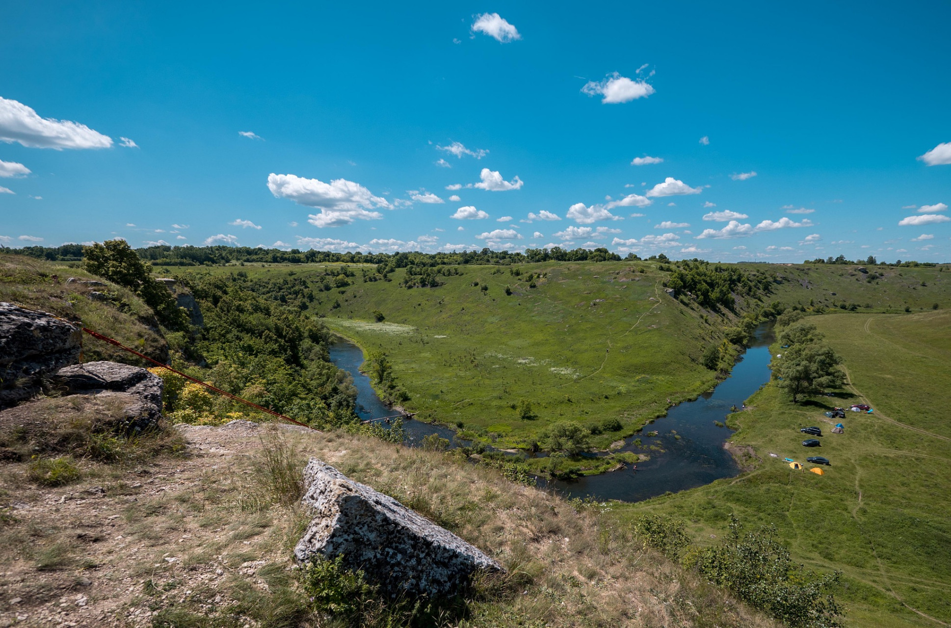 国家公园(mesa verde national park)是北美洲印第安人文化遗迹保留地