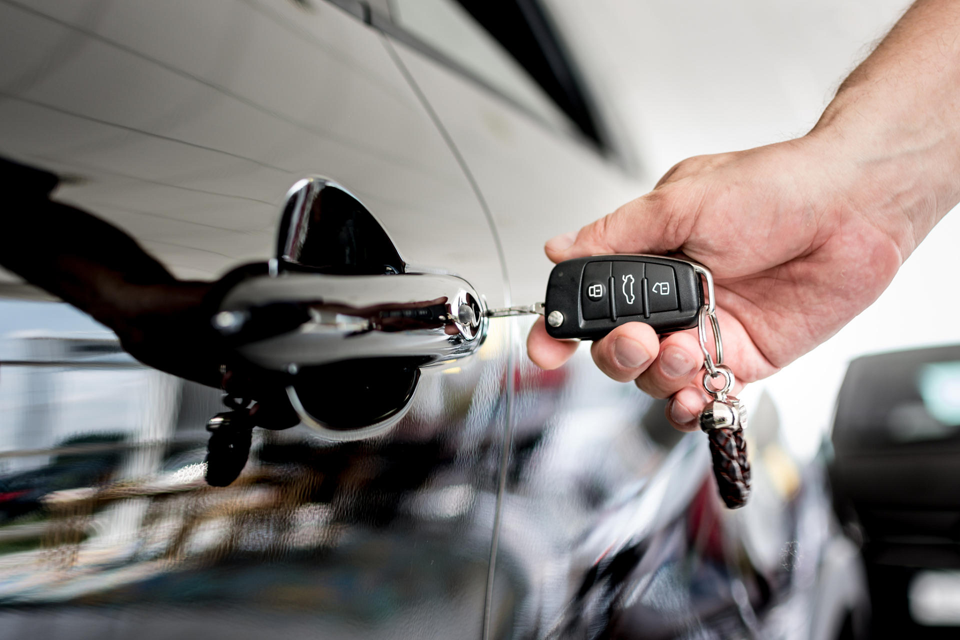 [原文:车辆解压需要本人去吗]