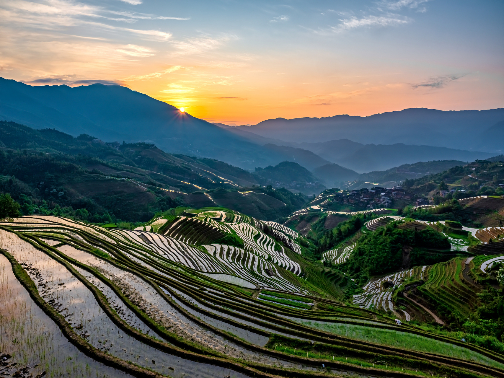云和梯田,融合了自然和历史的交融之美,是一处令人流连忘返的旅行胜地