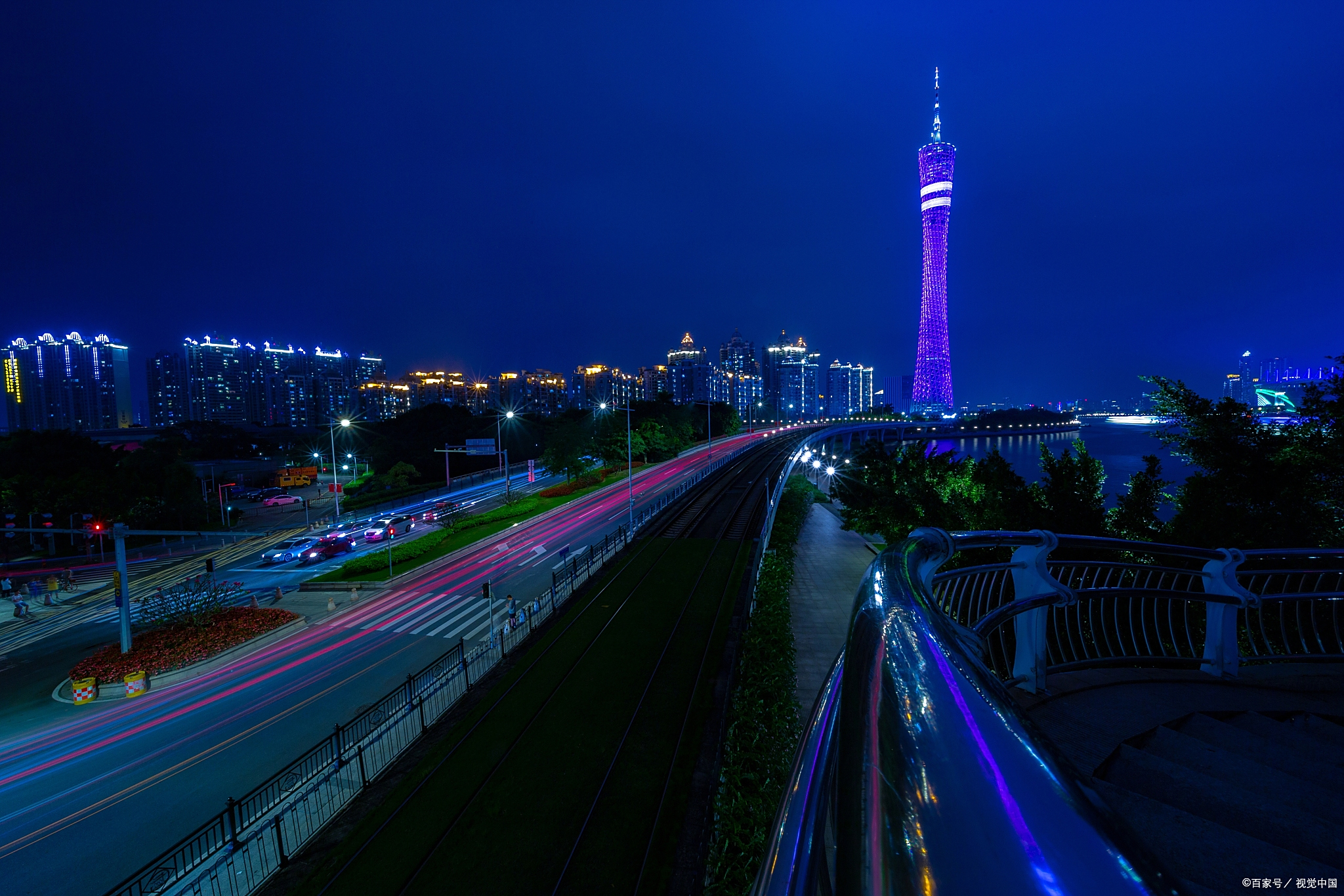 双循环交汇点上的广东,如何"内外通吃"?