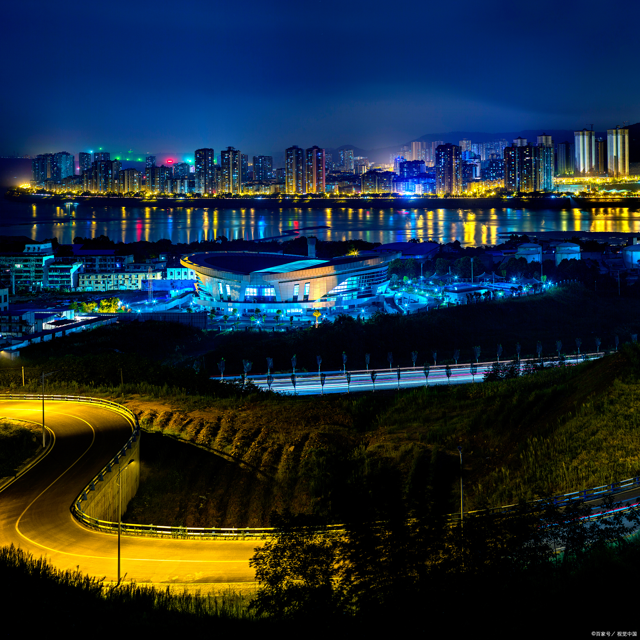 鹰潭信江滨江灯光秀,城市夜景,超璀璨!