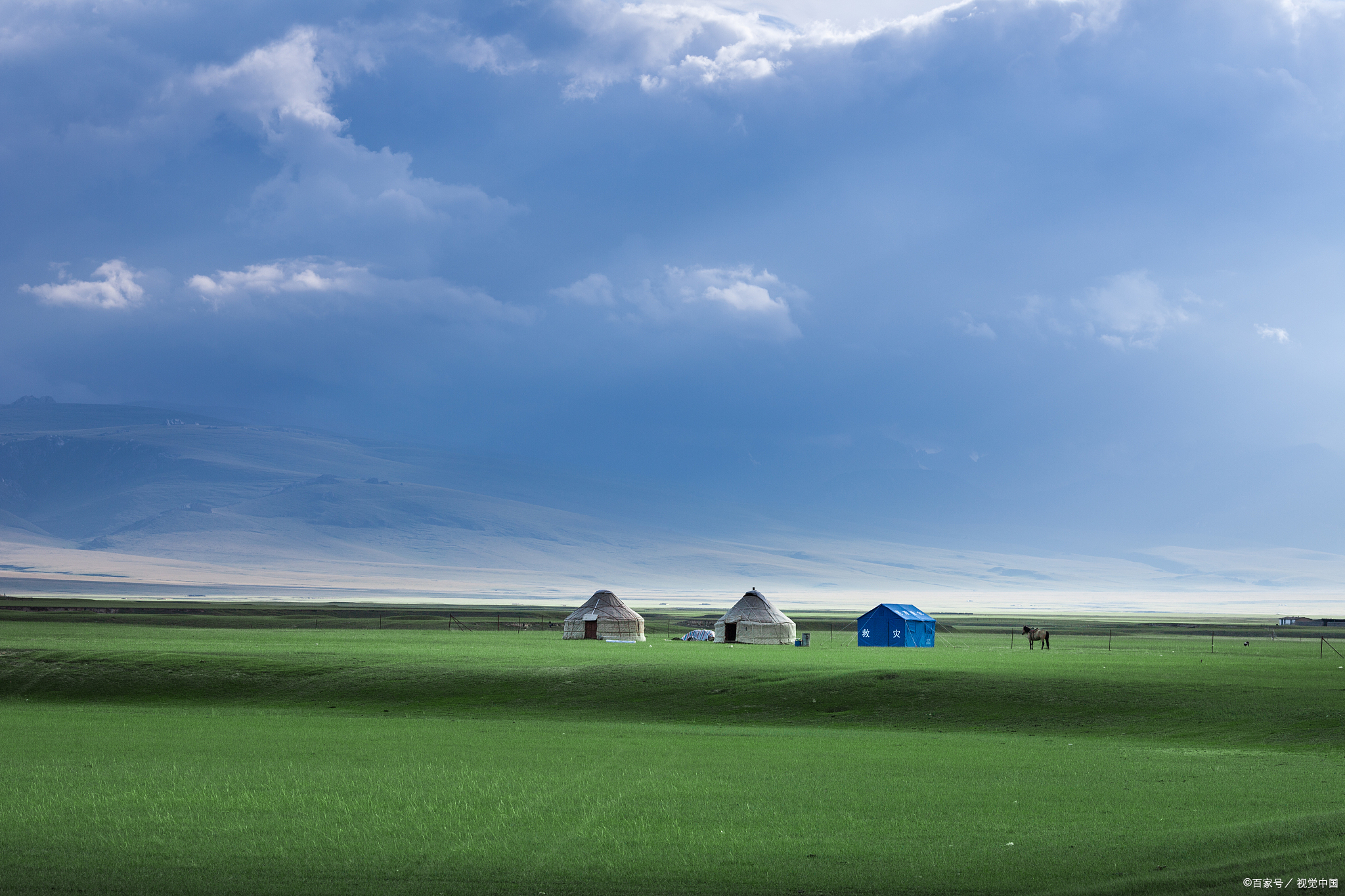 内蒙古是位于中国北方的一个广阔地区,拥有着独特的自然风光和深厚的