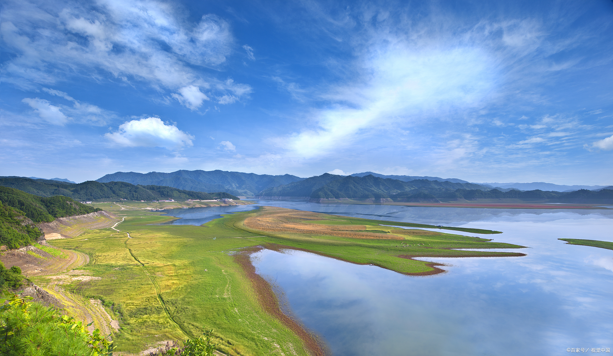 神仙顶:登顶赏日出云海,俯