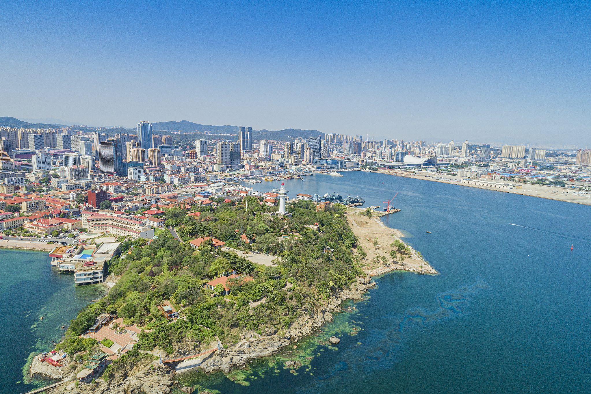 烟台楼市大跳水!主城区房价狂降,降幅超20%?但gdp破万亿实力依旧.