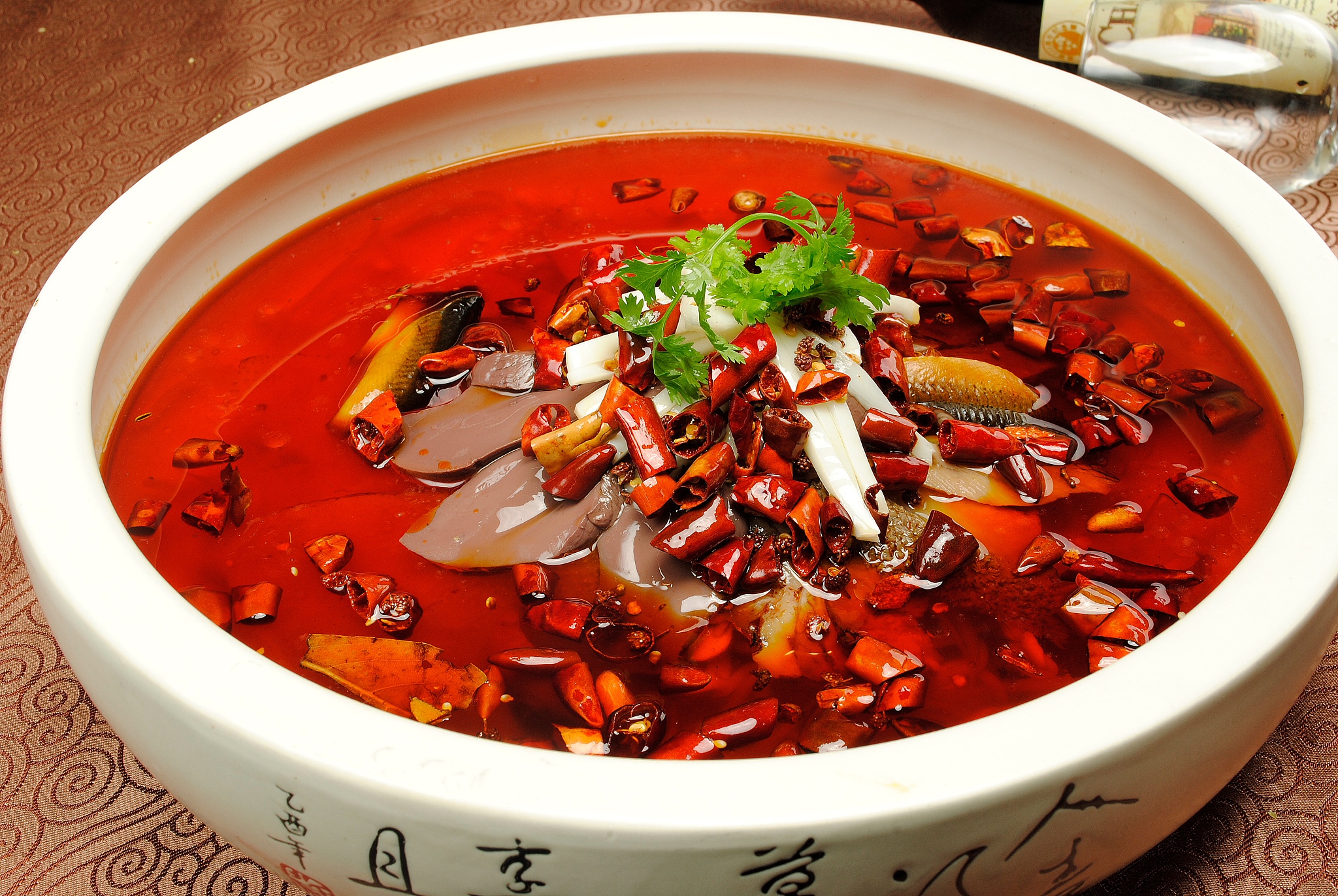 重庆的辣味美食都有哪些值得尝试?