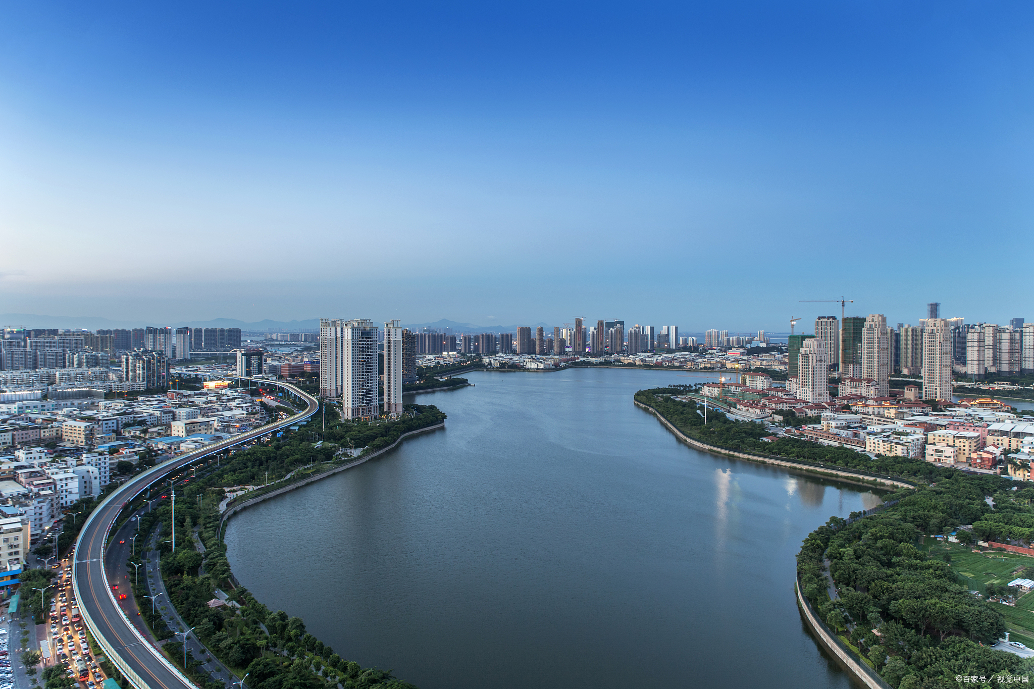 铜陵,这座因铜而兴的城市,坐落在安徽省的中南部,长江下游.