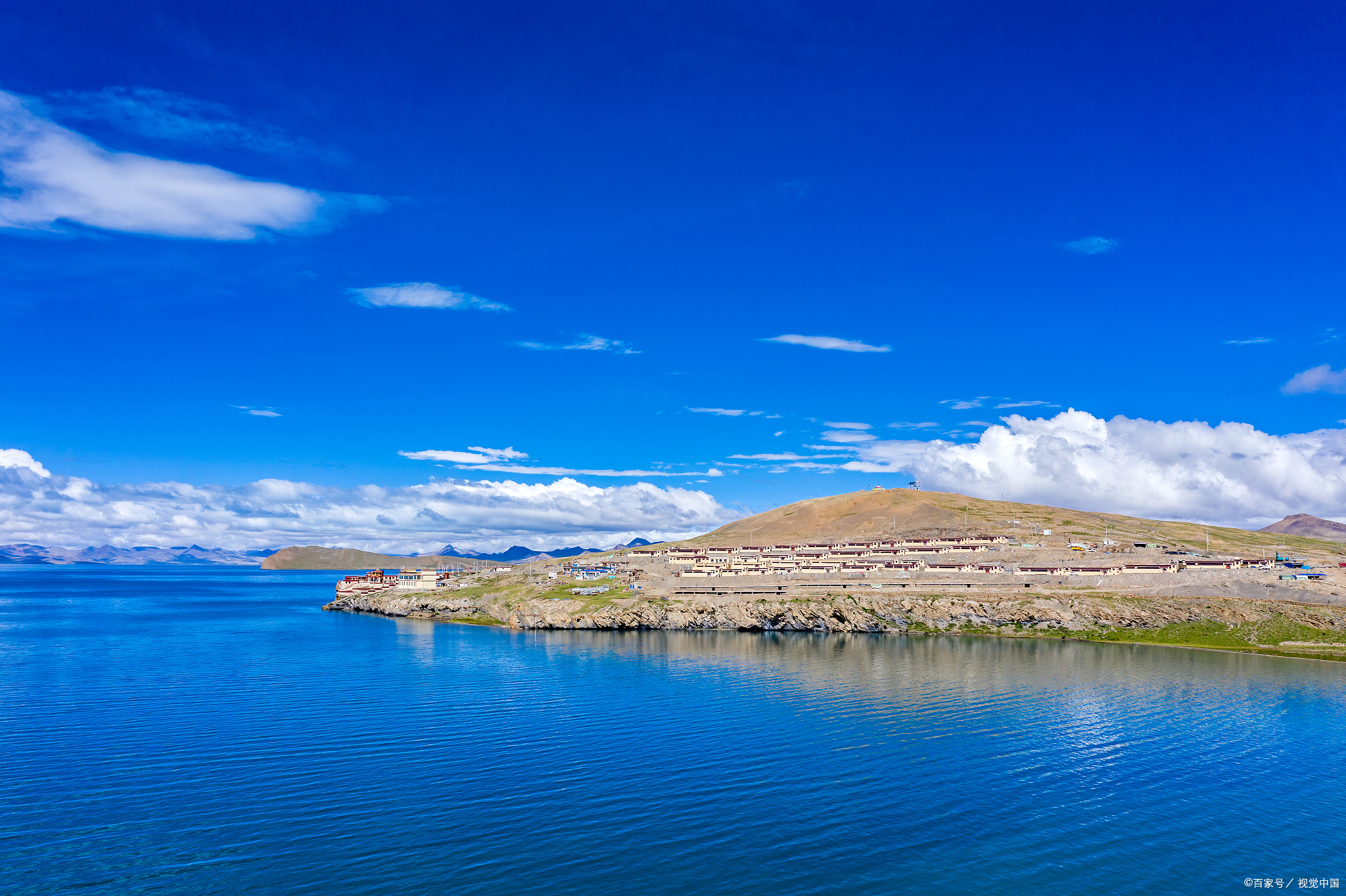 纳木错旅游景点介绍攻略||纳木错是世界上海拔最高的湖泊,也是中国第
