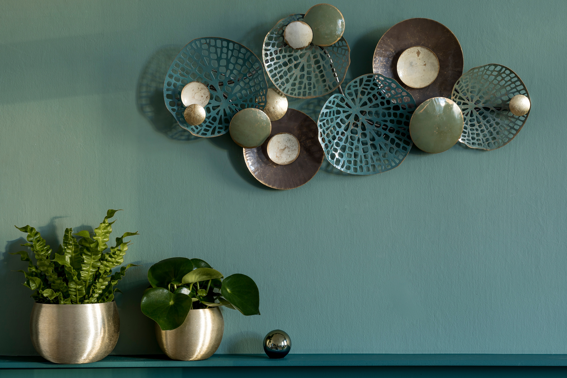 要不选几件墙面装饰品来点缀一下?