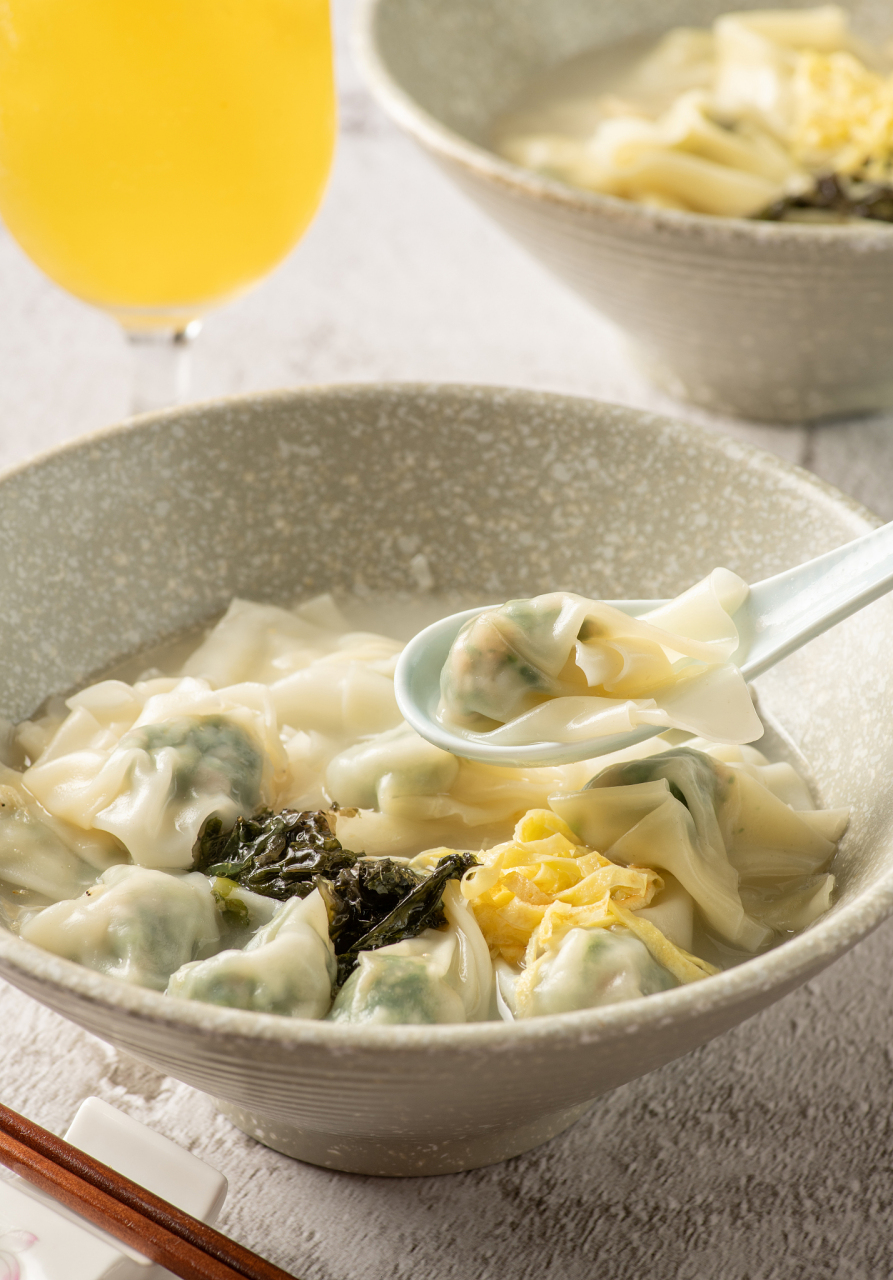 【春日美食no.2 - 荠菜猪肉馄饨🥟】荠菜清香独特,与猪肉搭配制成馄