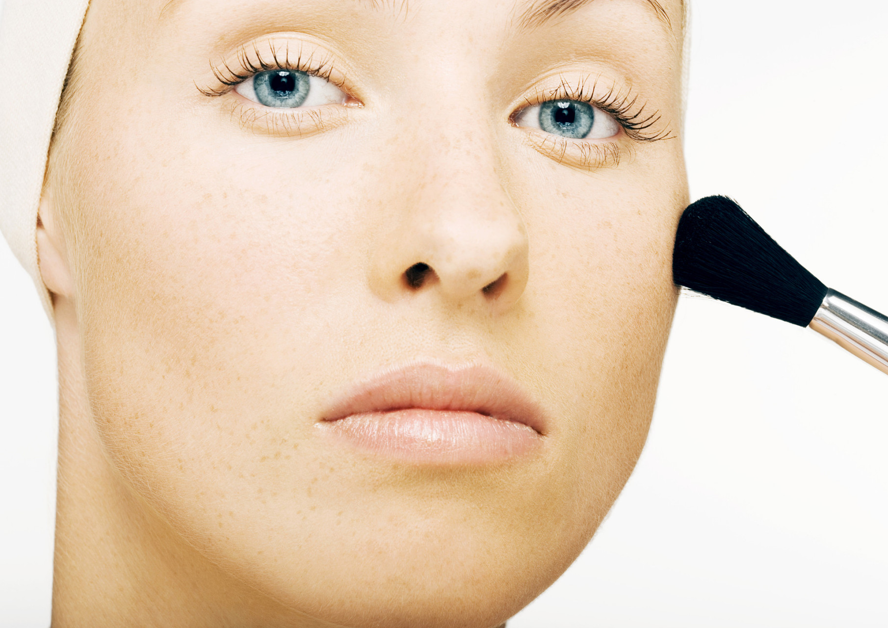 下颌下腺炎,症状时下颌下腺肿大,疼痛  01 首先要了解该病的主要发病