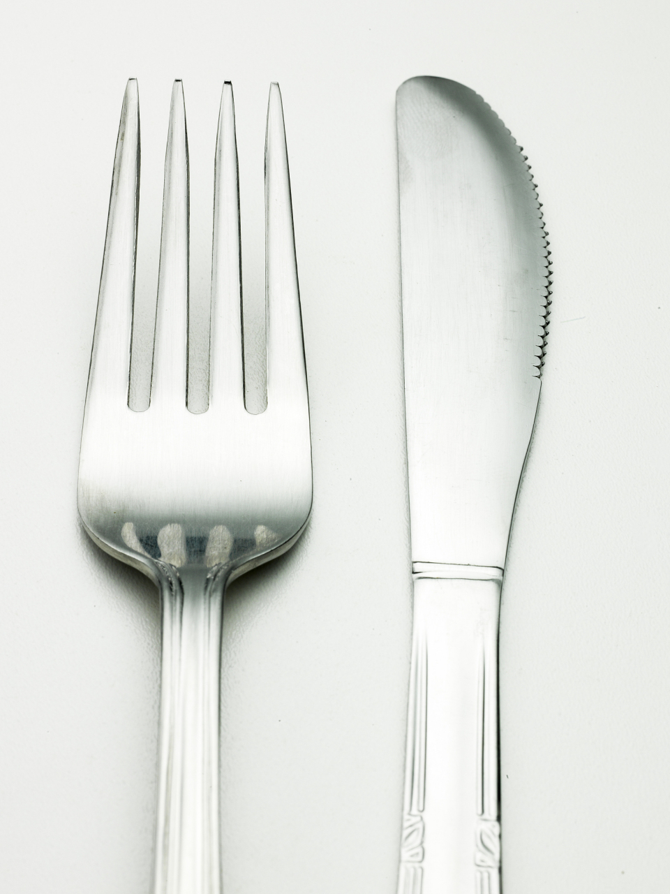 吃西餐的时候,你知道刀叉的正确摆放方式吗?