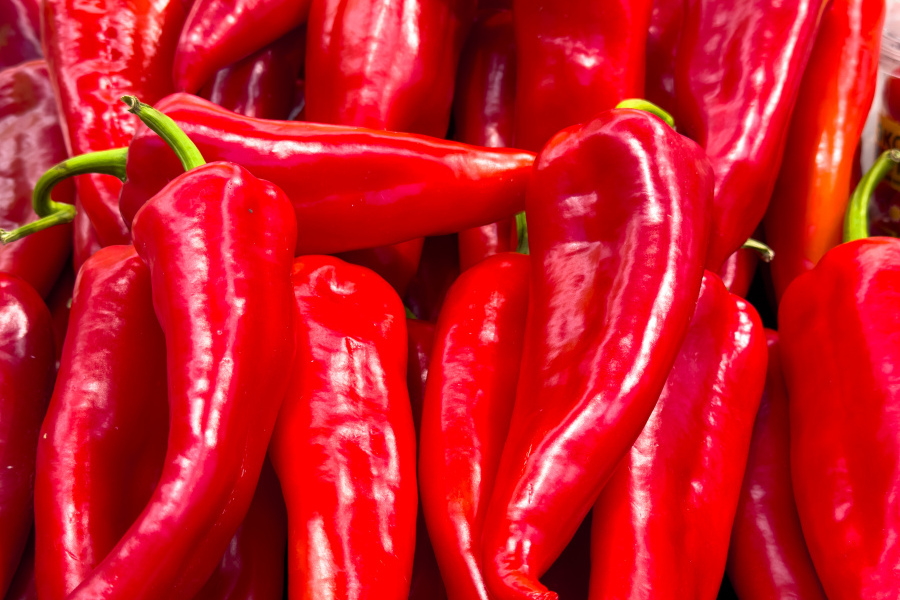 实际上,辣椒,柠檬和高糖食物更可能对空腹孩子的胃部健康造成不良影响