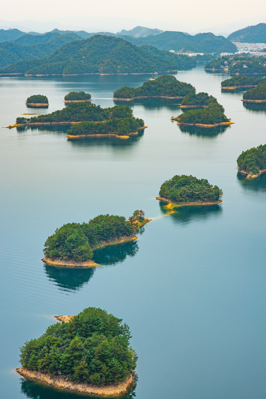 千岛湖-浙江杭州淳安县,岛屿众多被誉为"天下第一秀水".