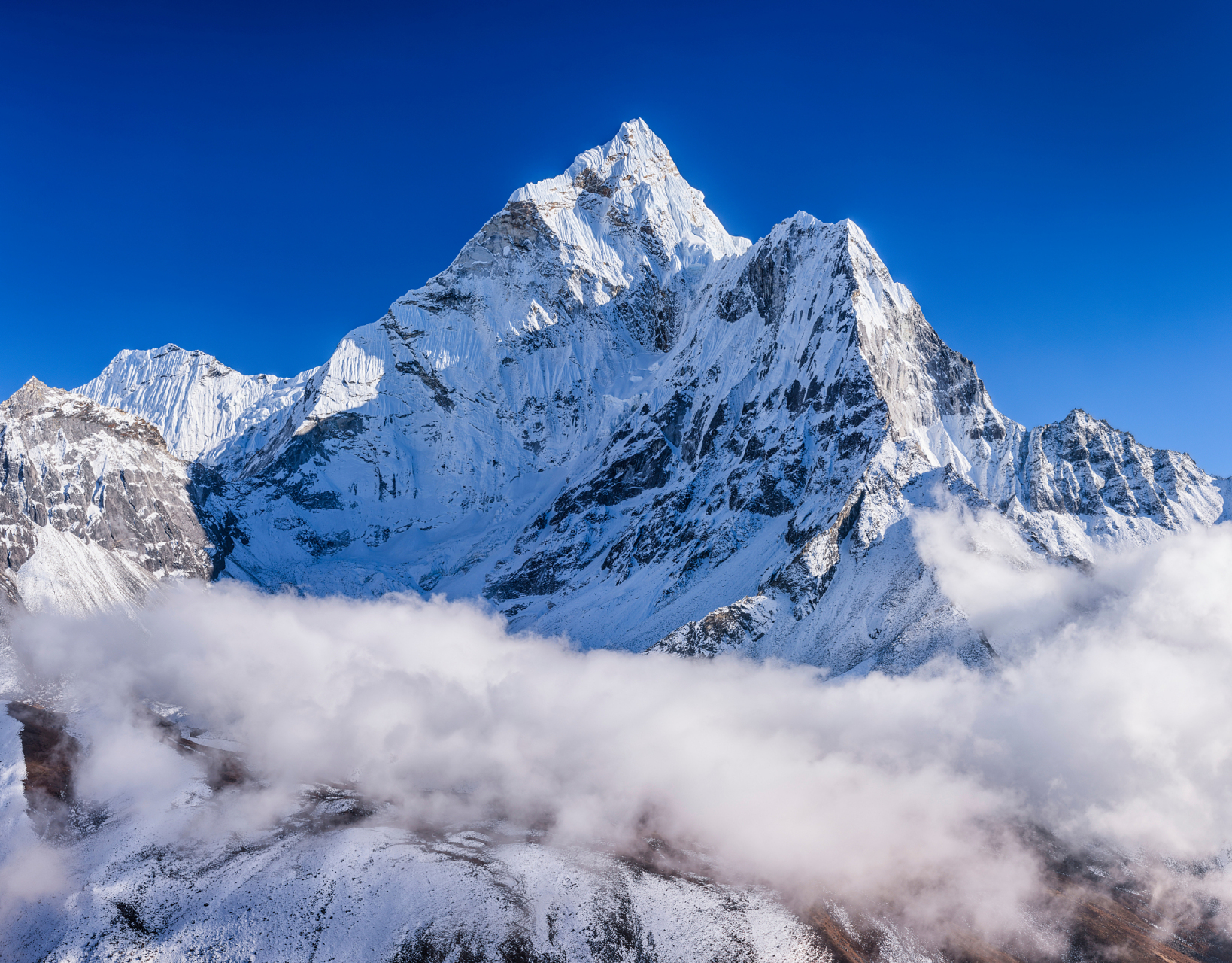 梅里雪山世界最美雪山图片