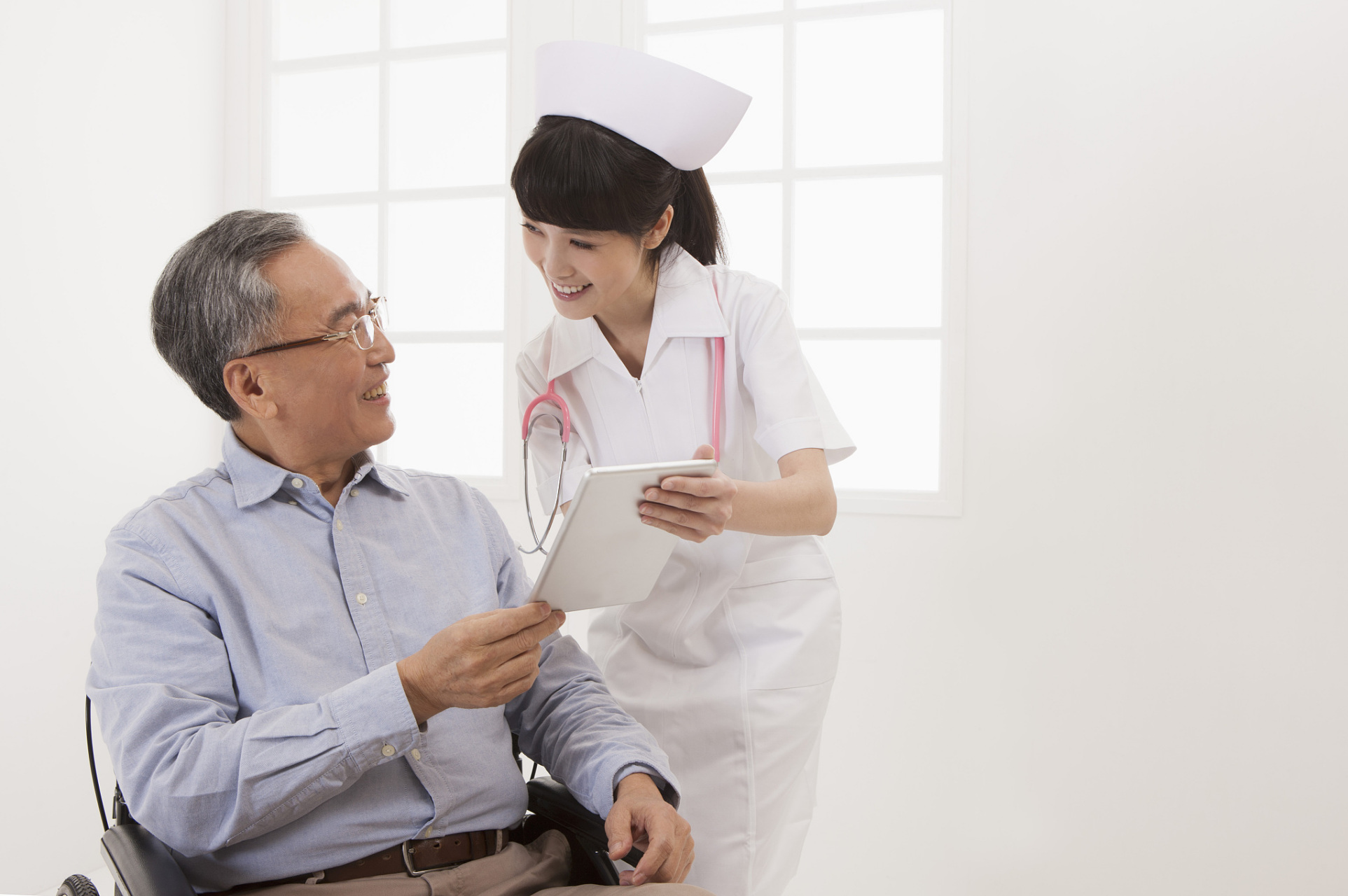 护工职业是一种非常重要的职业,它需要具备专业的护理知识和技能,具备