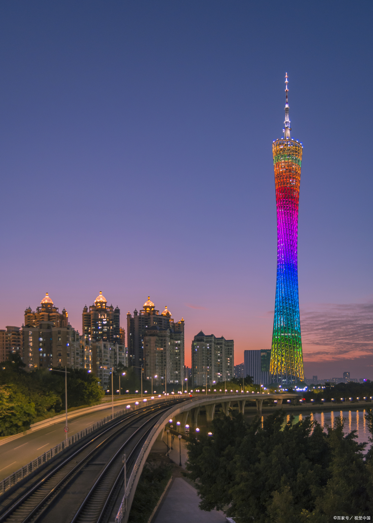 广州小蛮腰景点介绍游玩攻略,收藏起来,过年和男朋友一起去游玩