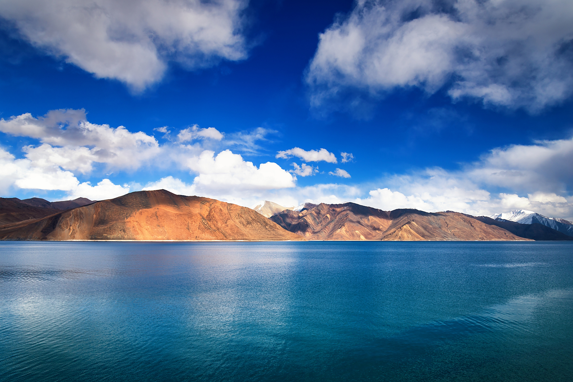 旅行中的治愈日常# 措那湖位于西藏自治区那曲市安多县.