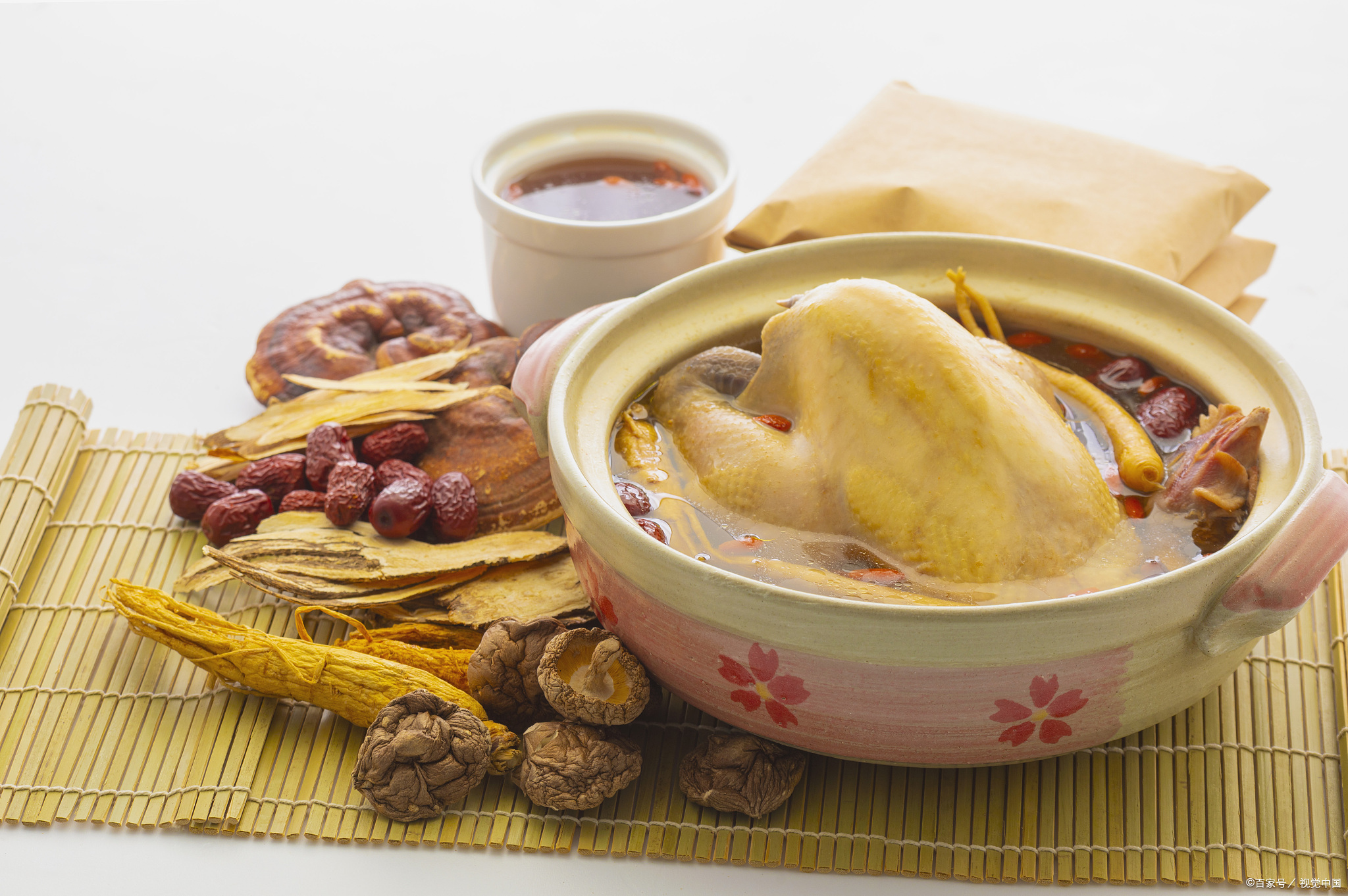 我的美食分享#中国传统菜品丰富多彩,拥有悠久的历史和深厚的文化