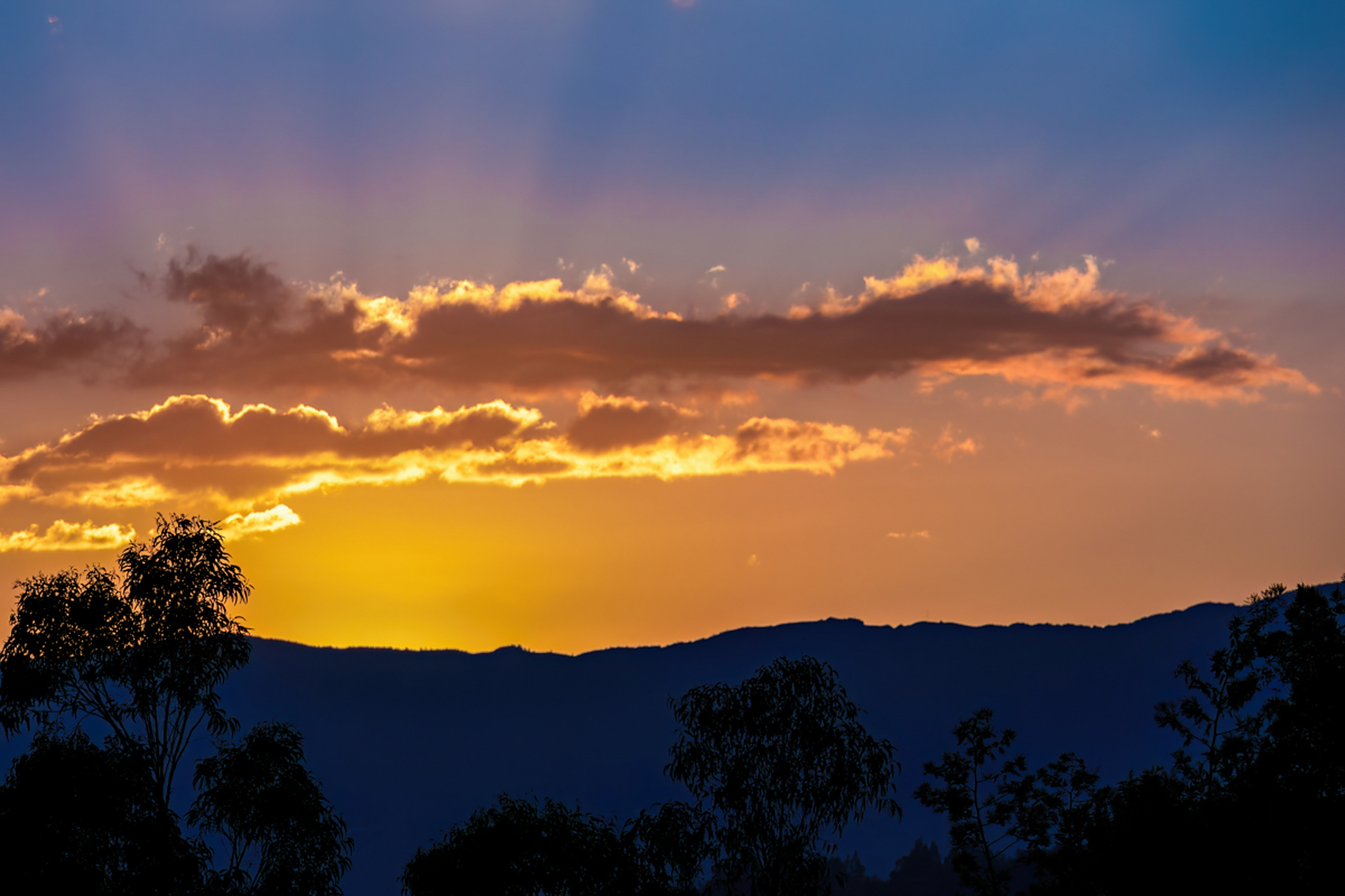 [原文:描写晚霞的唯美句子]