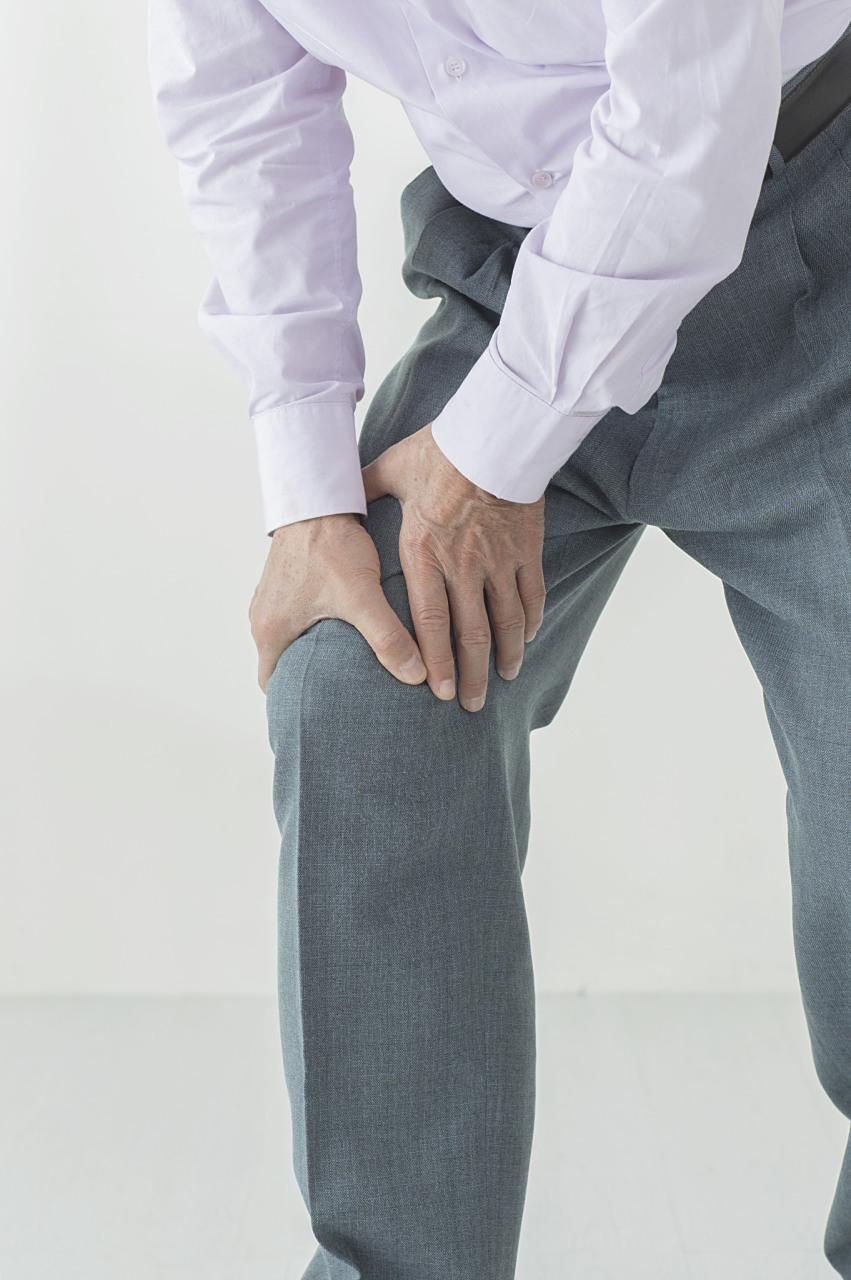 脑梗后为什么会出现膝过伸?