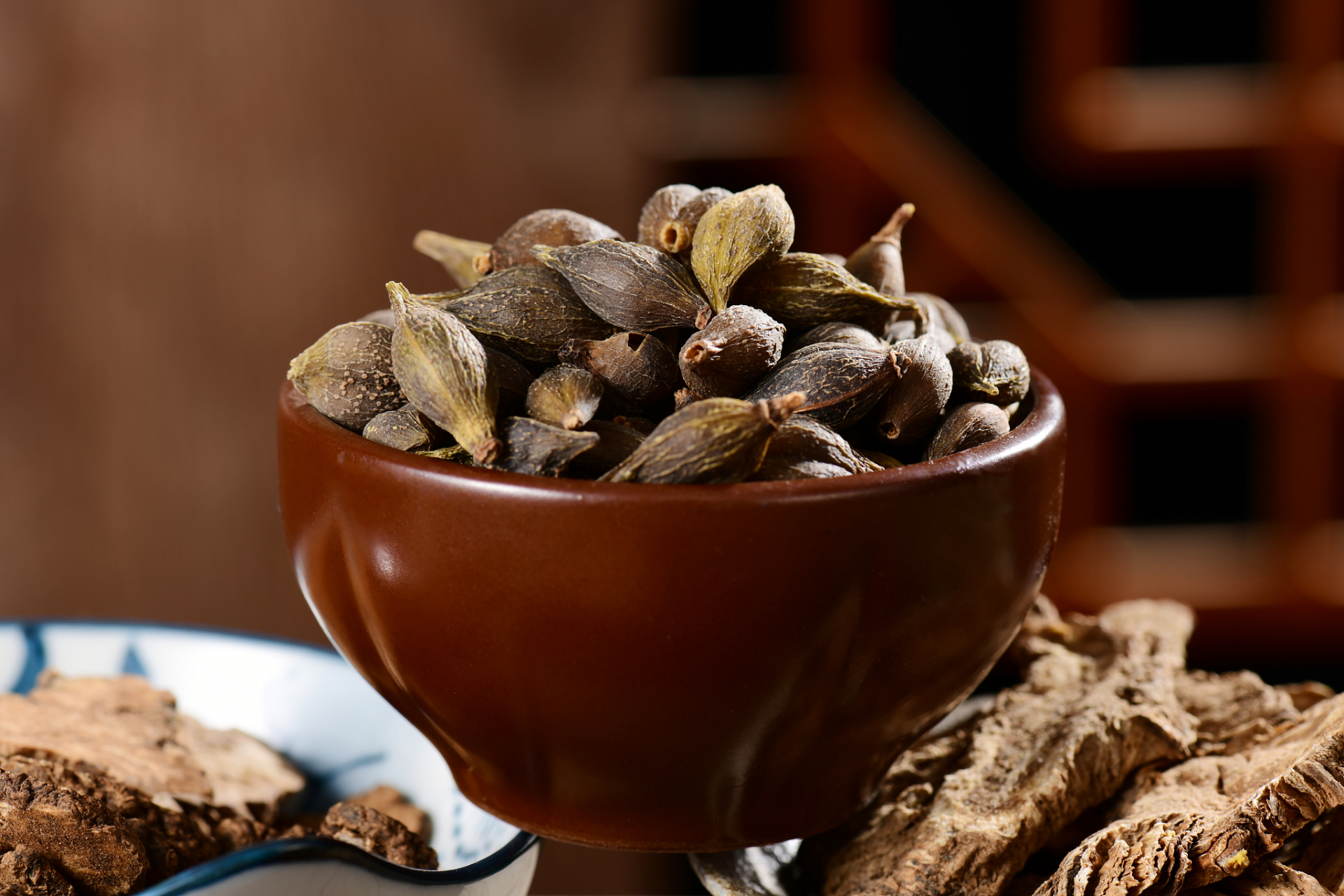 中药界的"消炎药",连翘搭配一物煮水喝,嗓子发炎,结膜炎,膀胱炎,一切